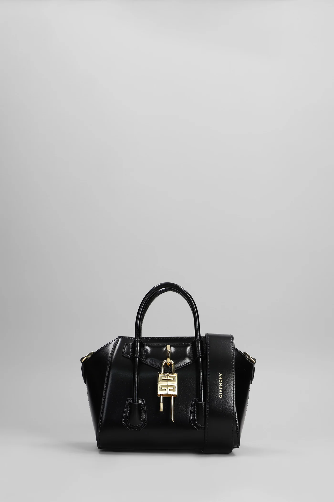 Antigona lock toy Shoulder bag in black leather