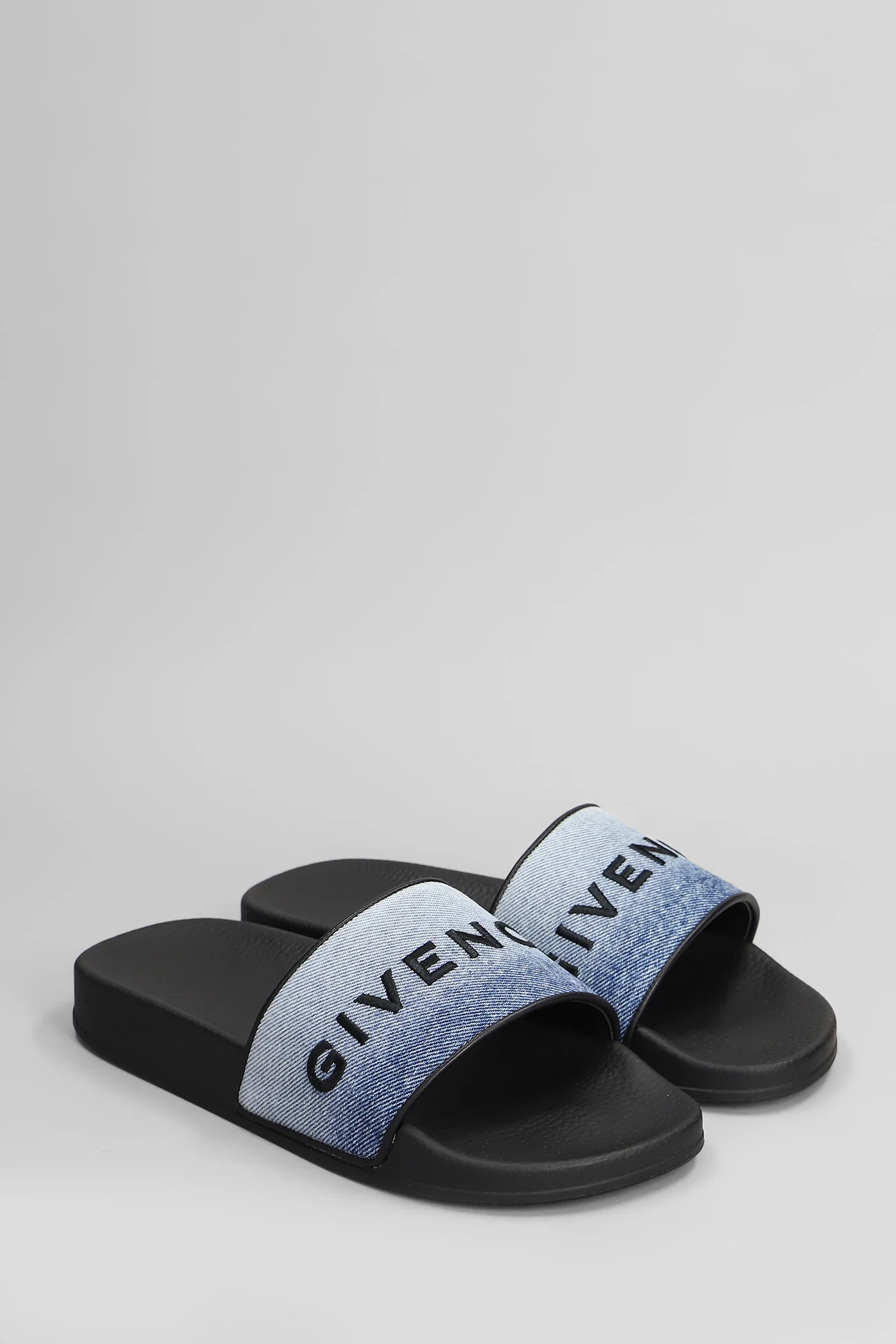 Flats in blue cotton - Image 2