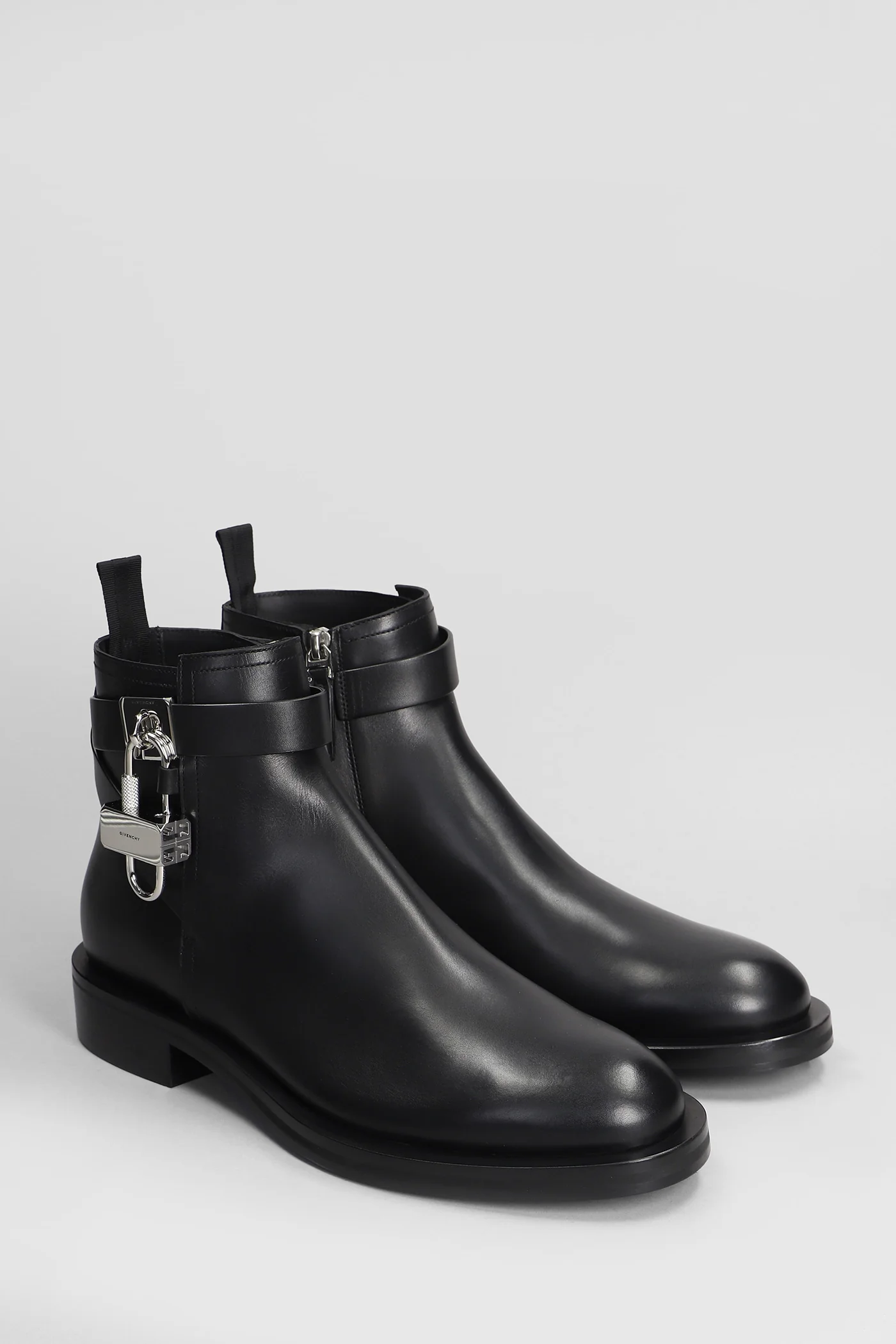 Lock ankle boots Ankle boots in black leather - Image 2