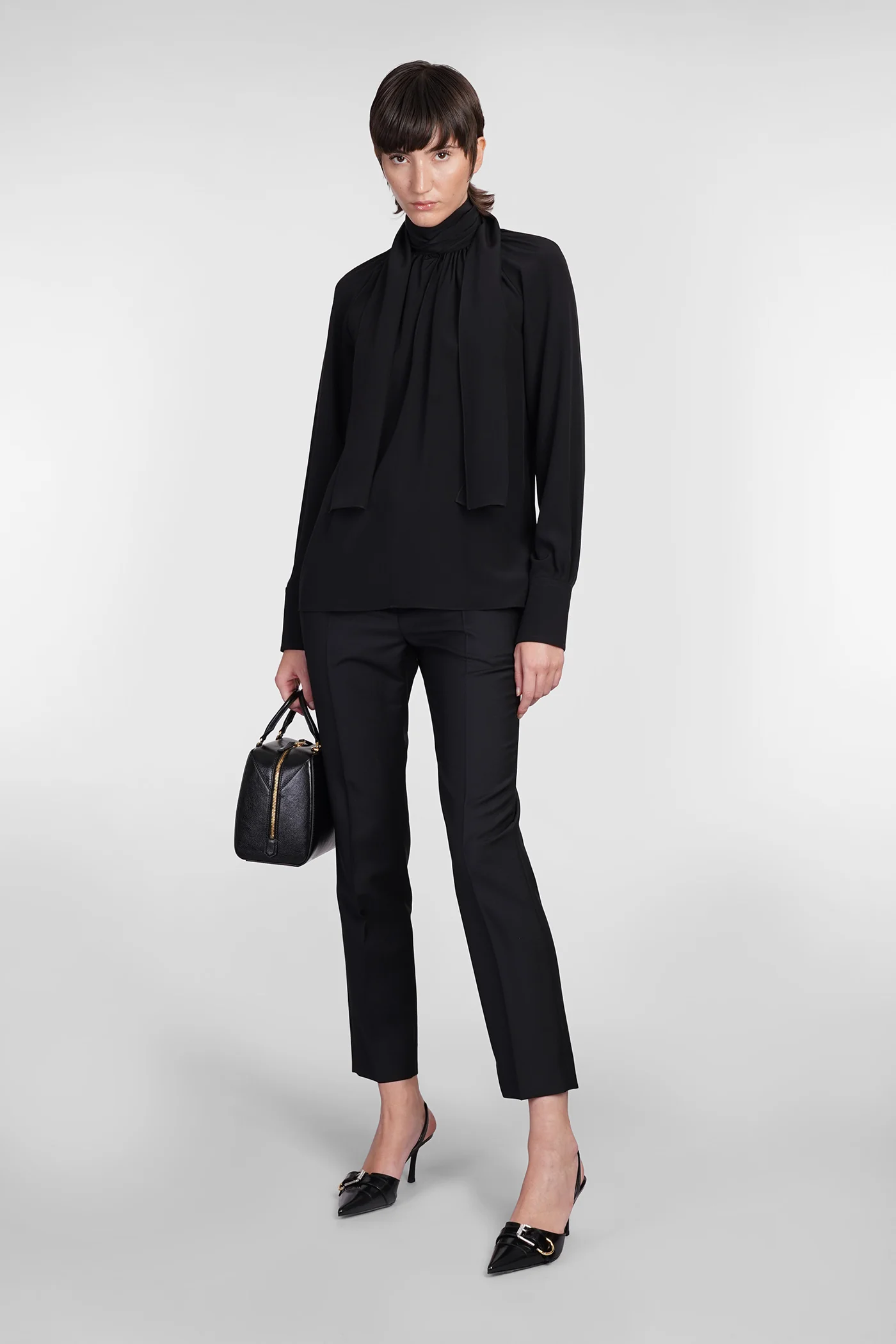 Pants in black wool - Image 2