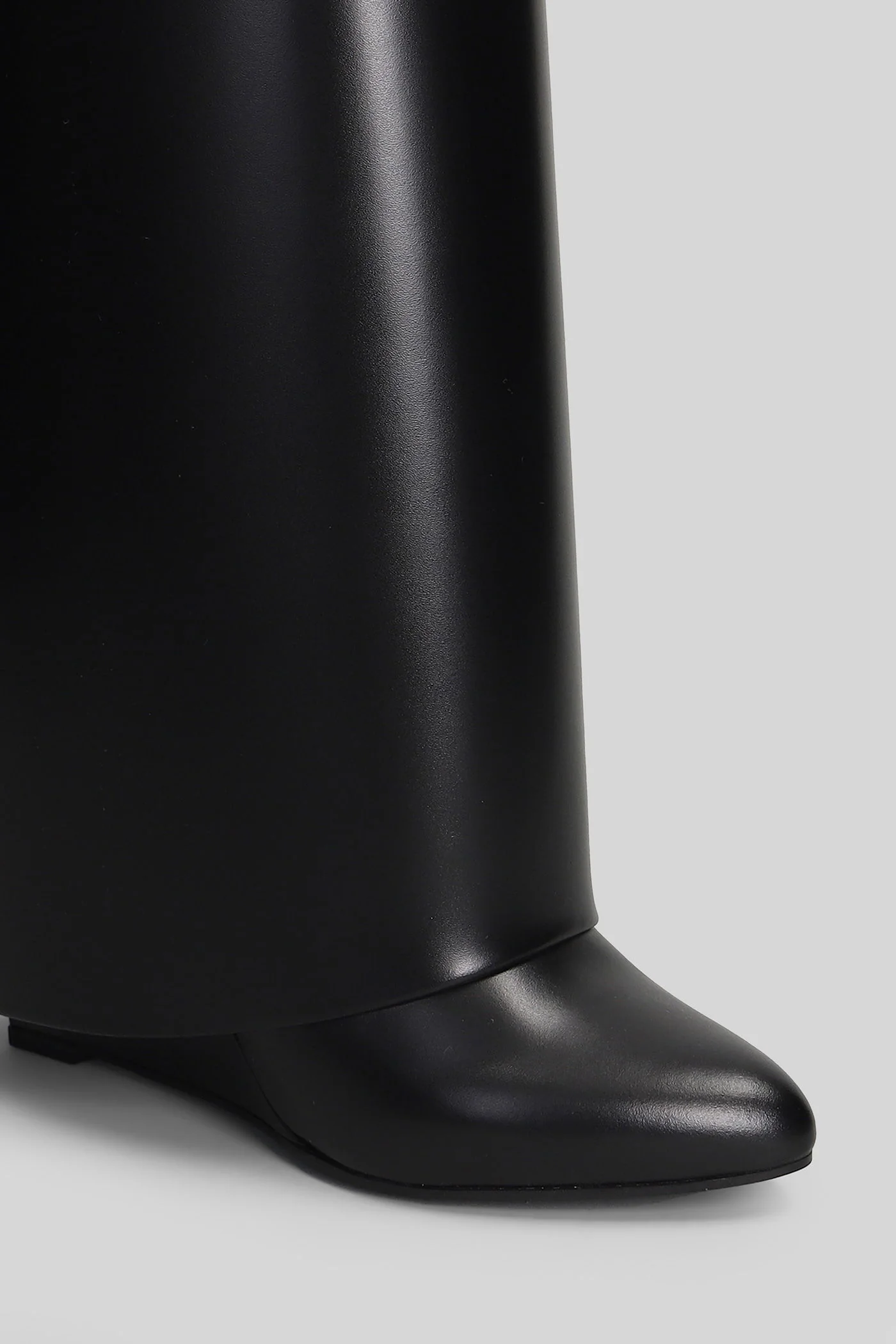 Shark boots gamba ampia High heels boots in black leather - Image 5
