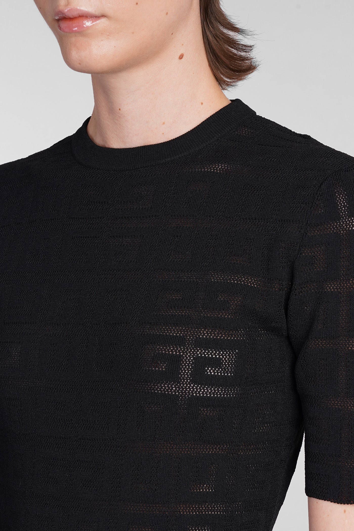 Topwear in black viscose - Image 5