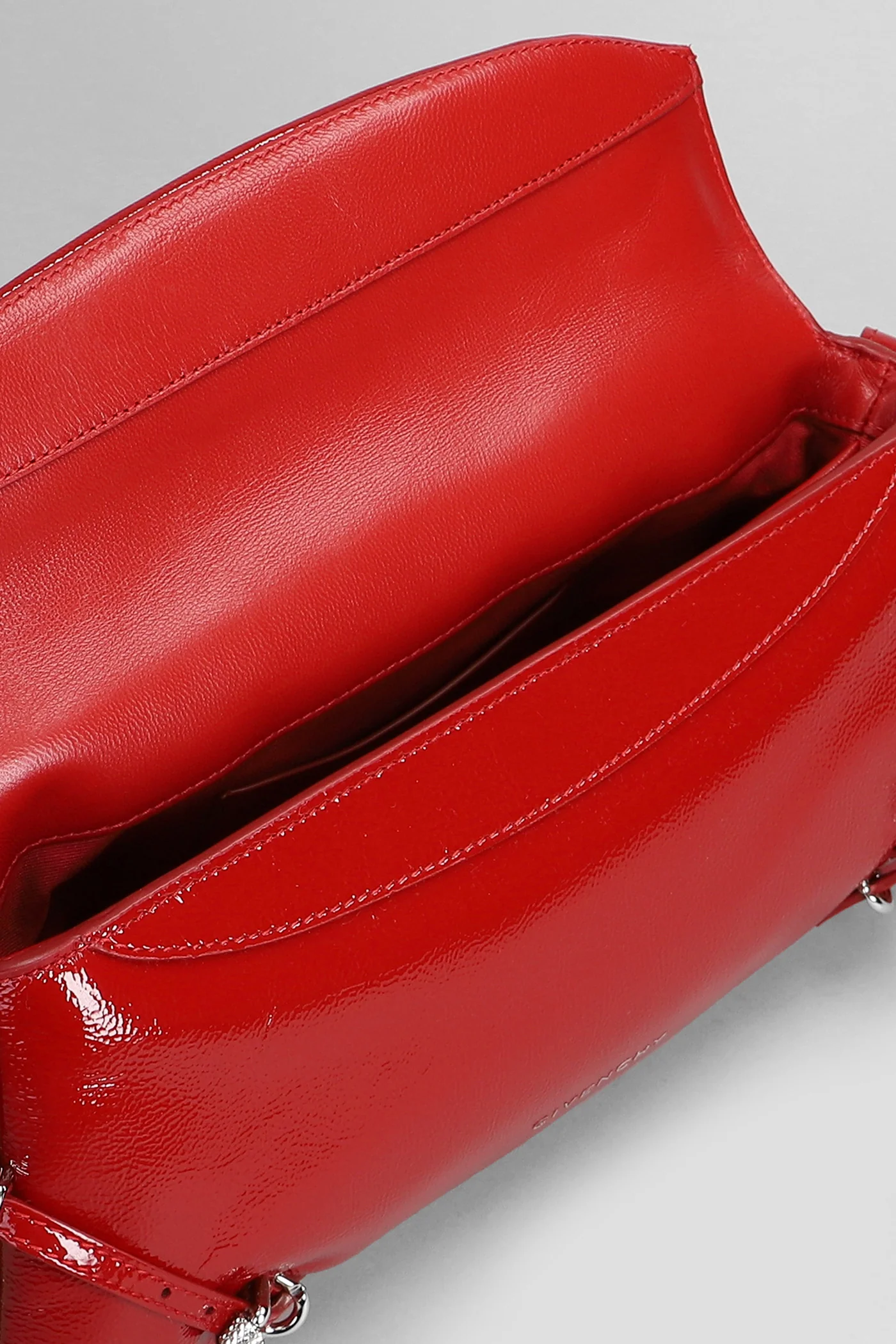 Voyou small Shoulder bag in red leather - Image 4