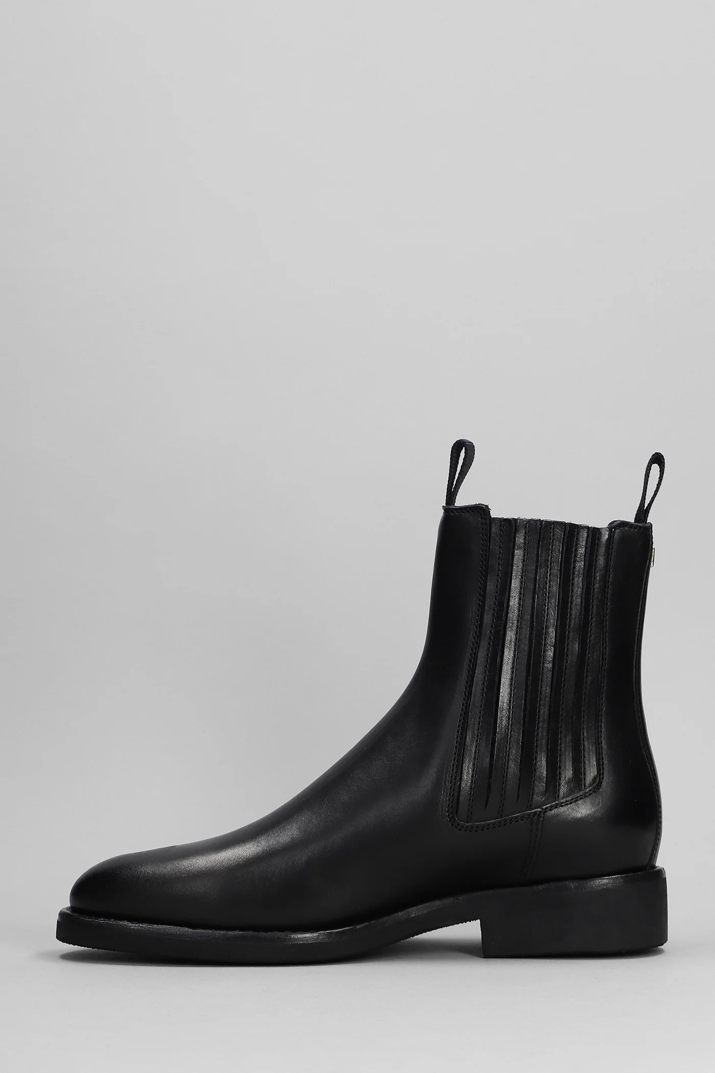 Chelsea Ankle boots in black leather - Image 3