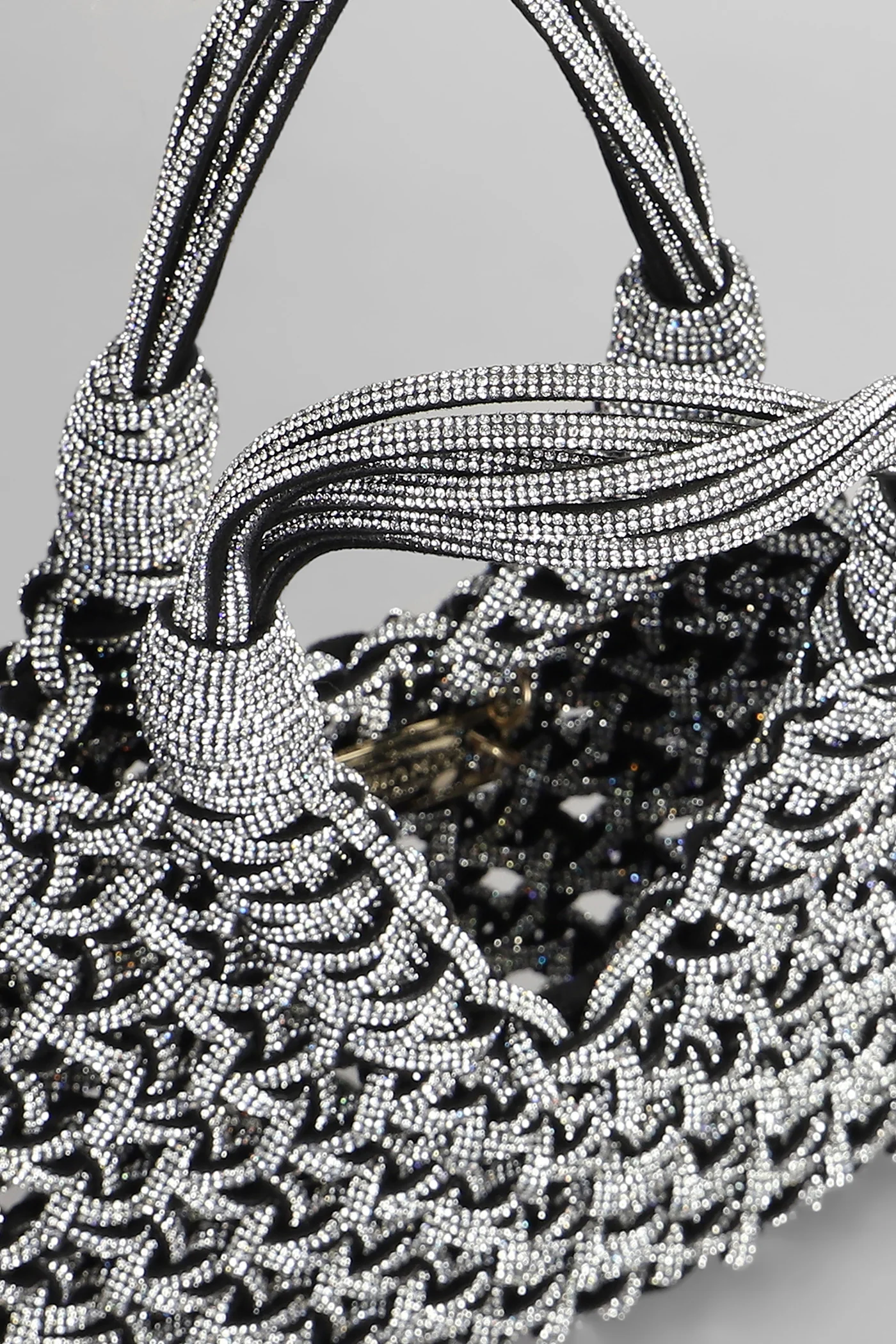 Vannifique rock Hand bag in silver Resin - Image 4