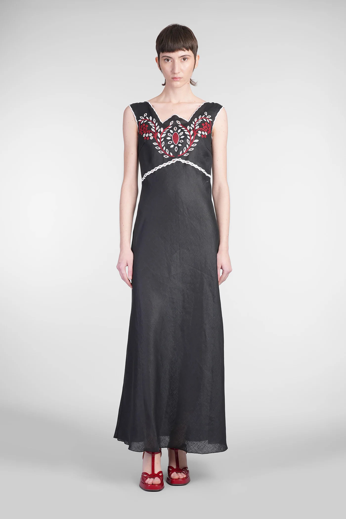 Athina Long dress in black linen