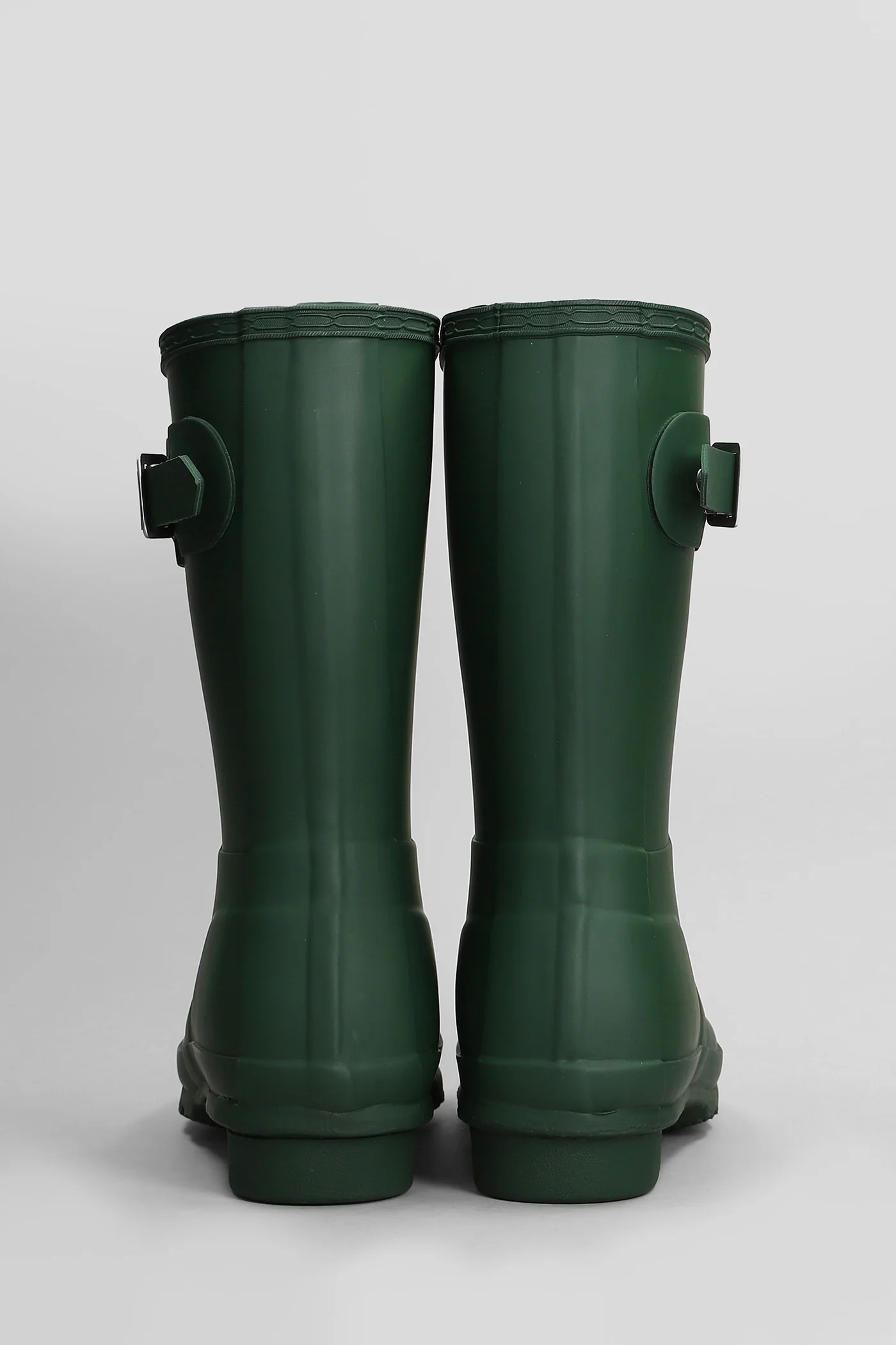 Original short low heels boots in green rubber/plasic - Image 4