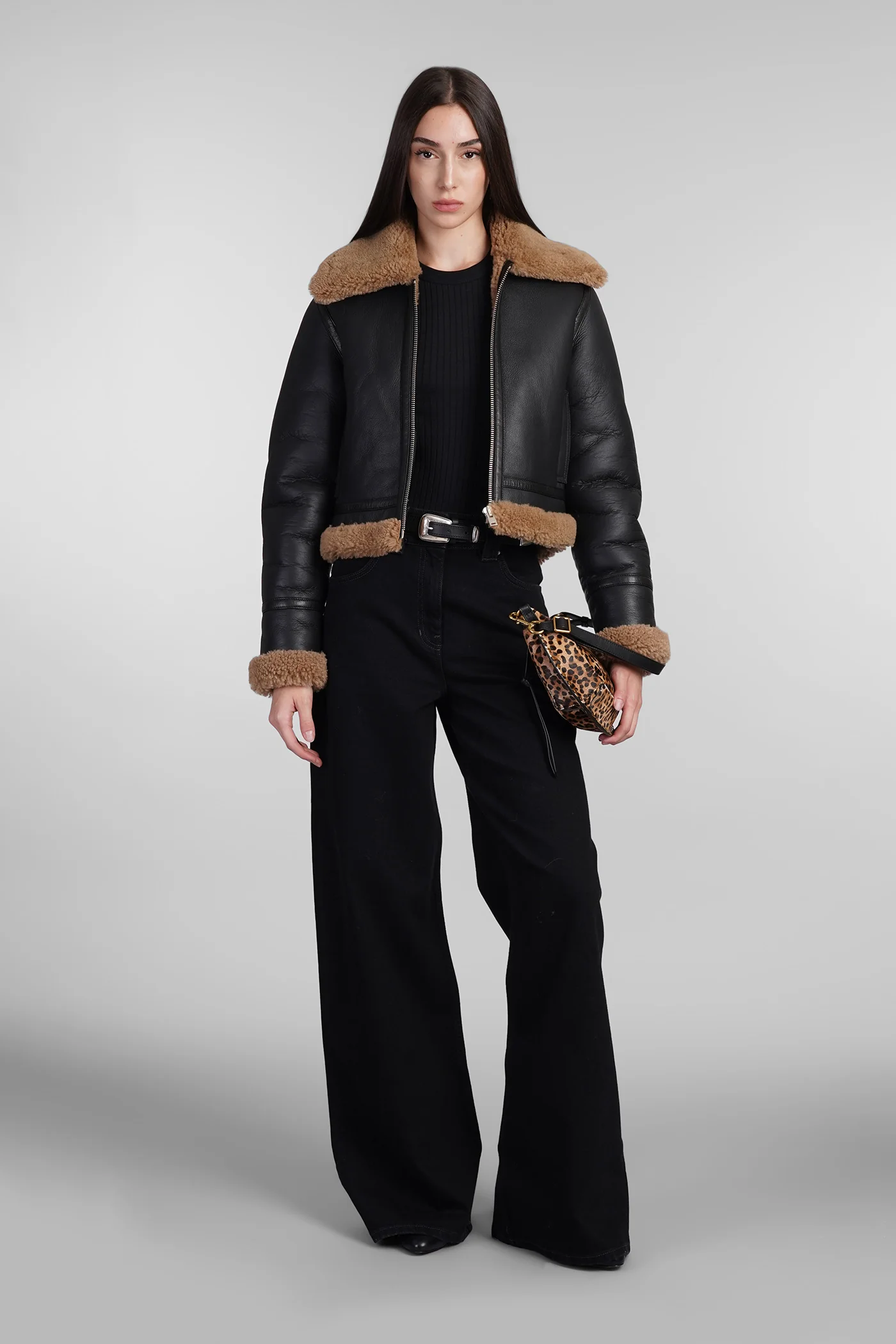Berrin Shearling in black leather - Image 2
