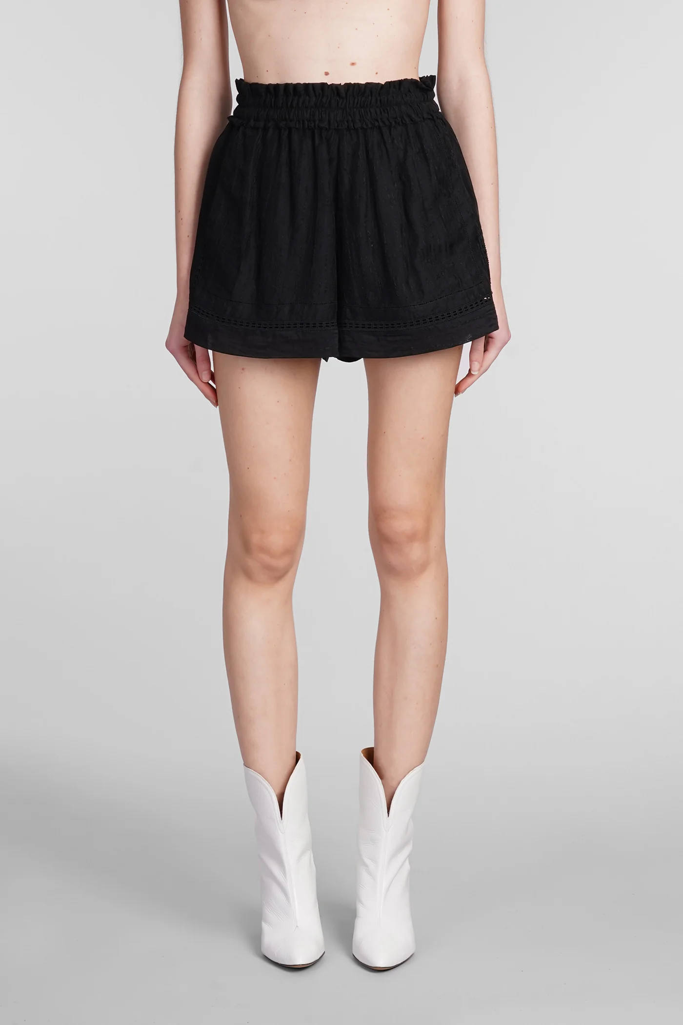Davinia Shorts in black viscose