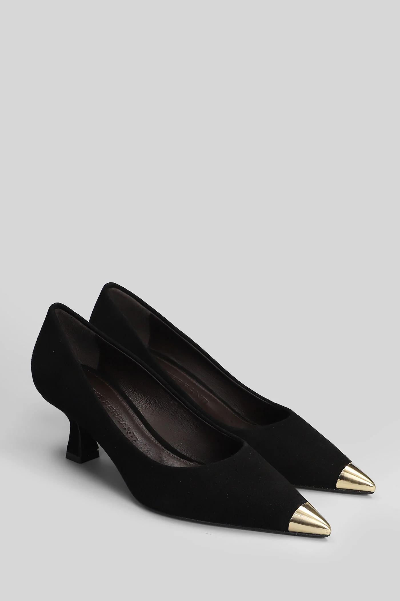 Pumps in black suede - Image 2