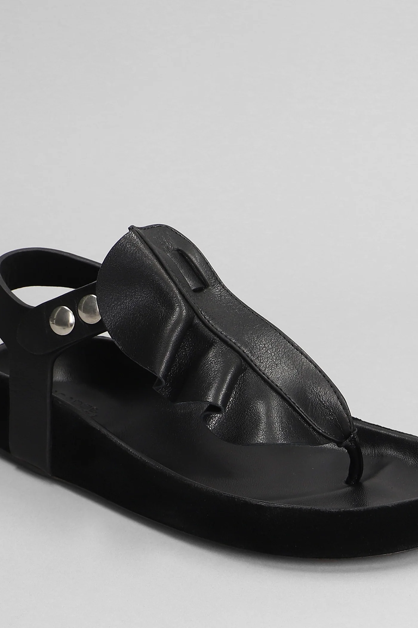 Isela Flats in black leather - Image 5