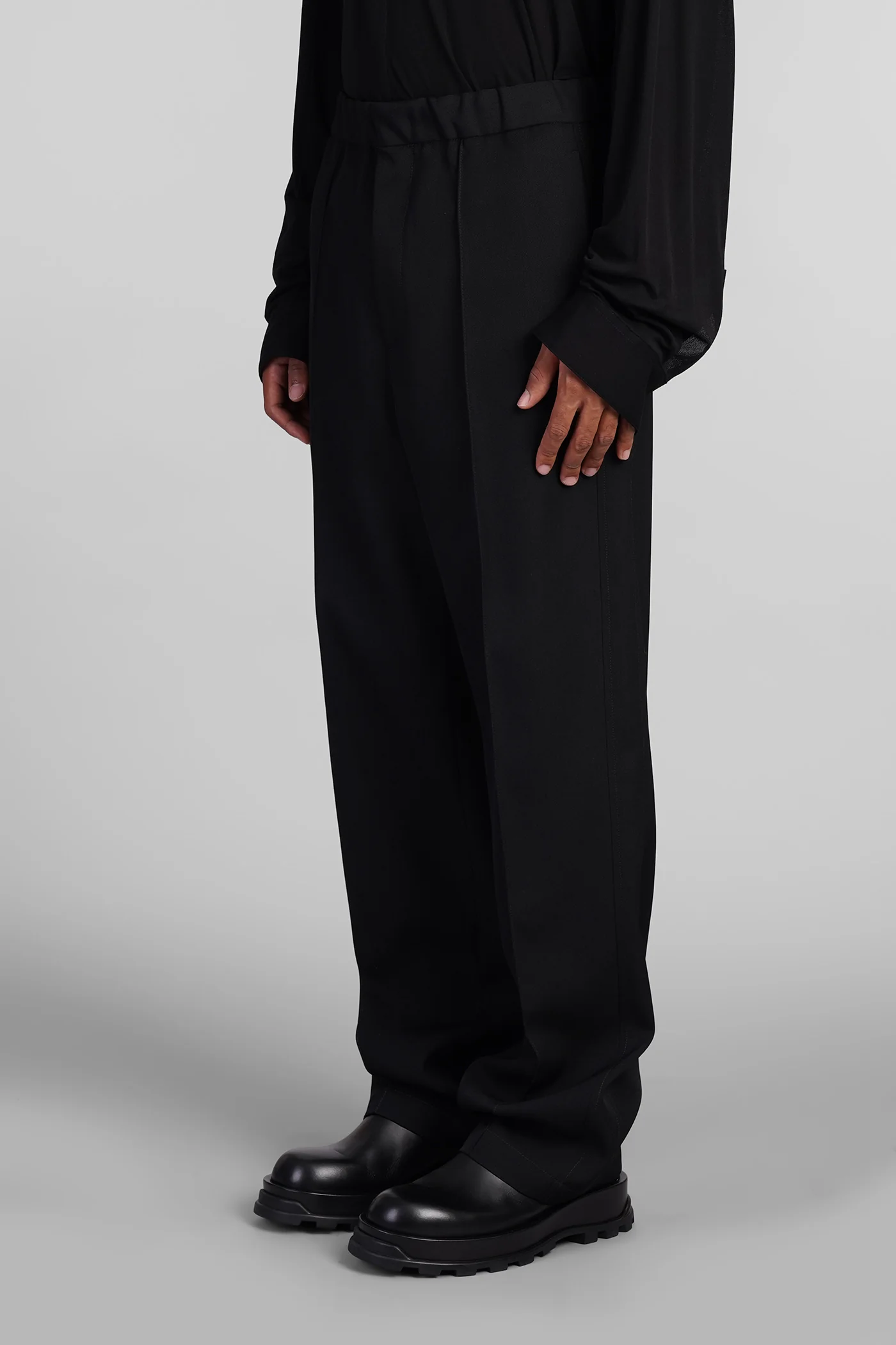 Pants in black wool - Image 4