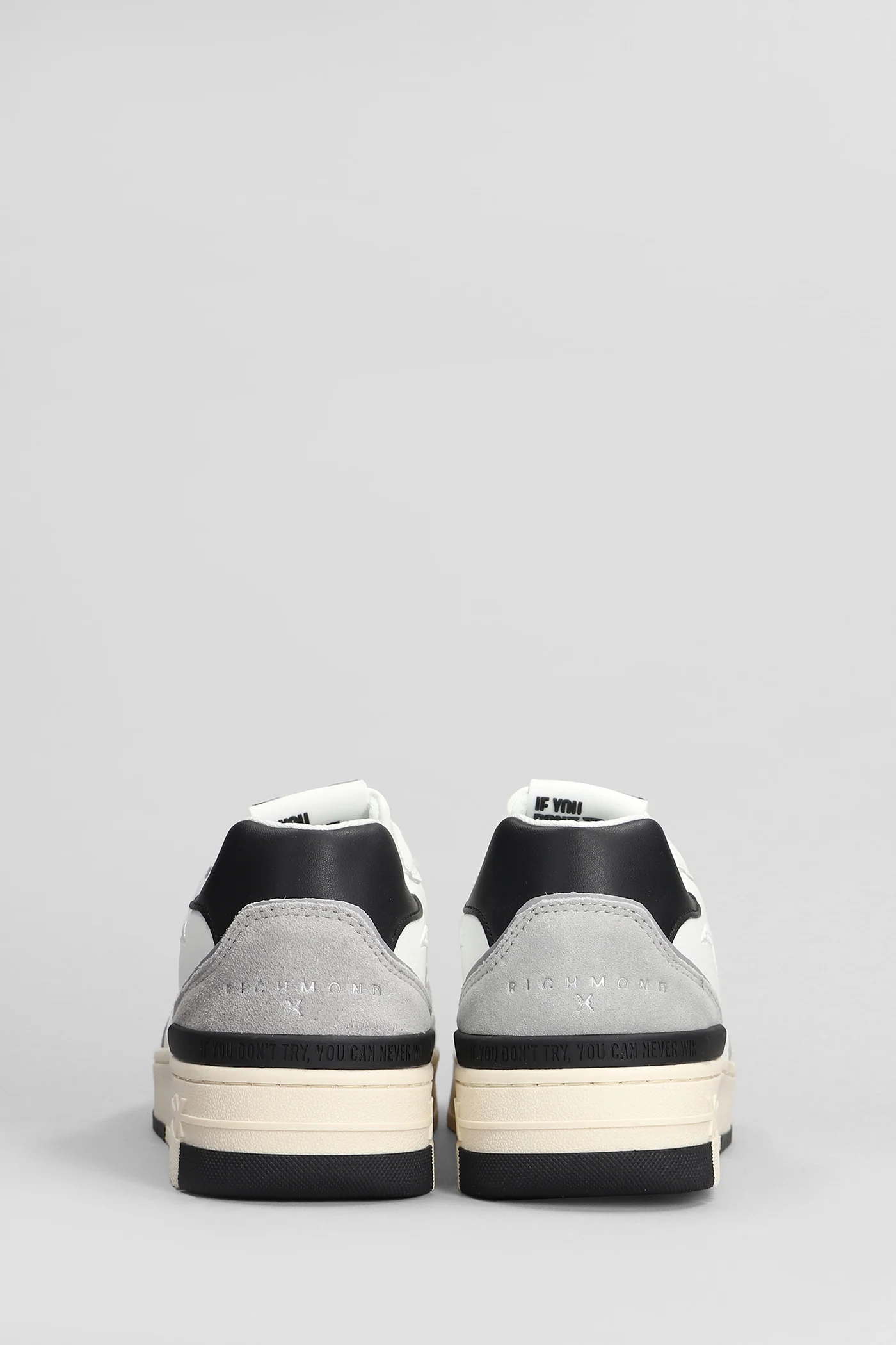 Sneakers in grey suede and leather - Image 4
