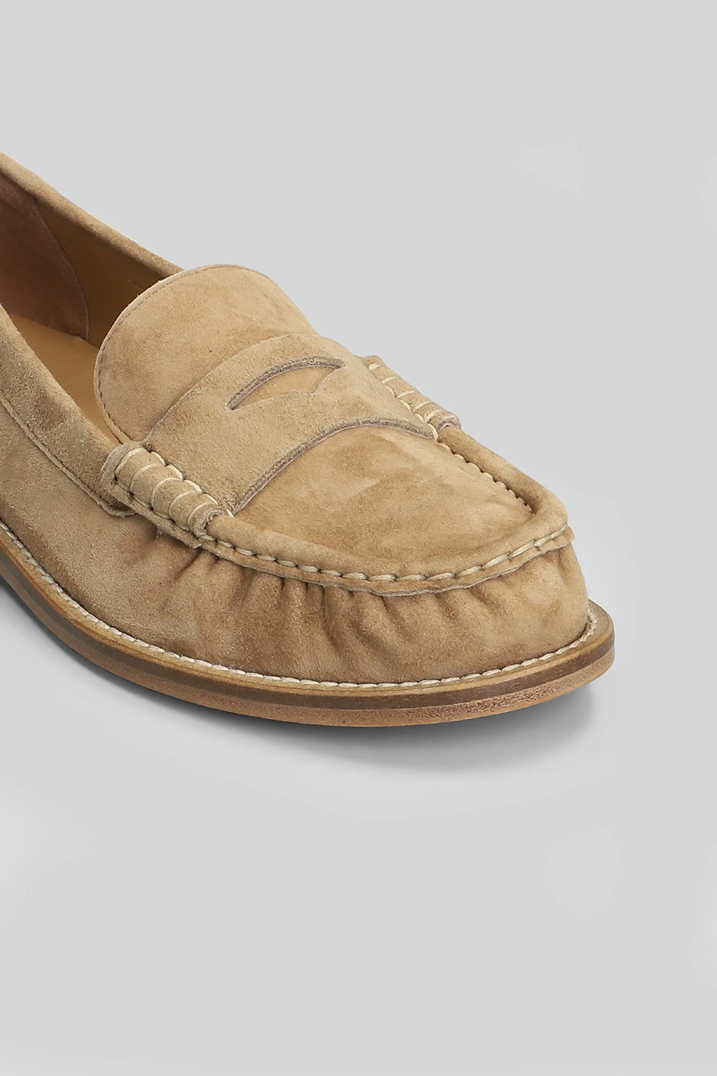 Loafers in beige suede - Image 5
