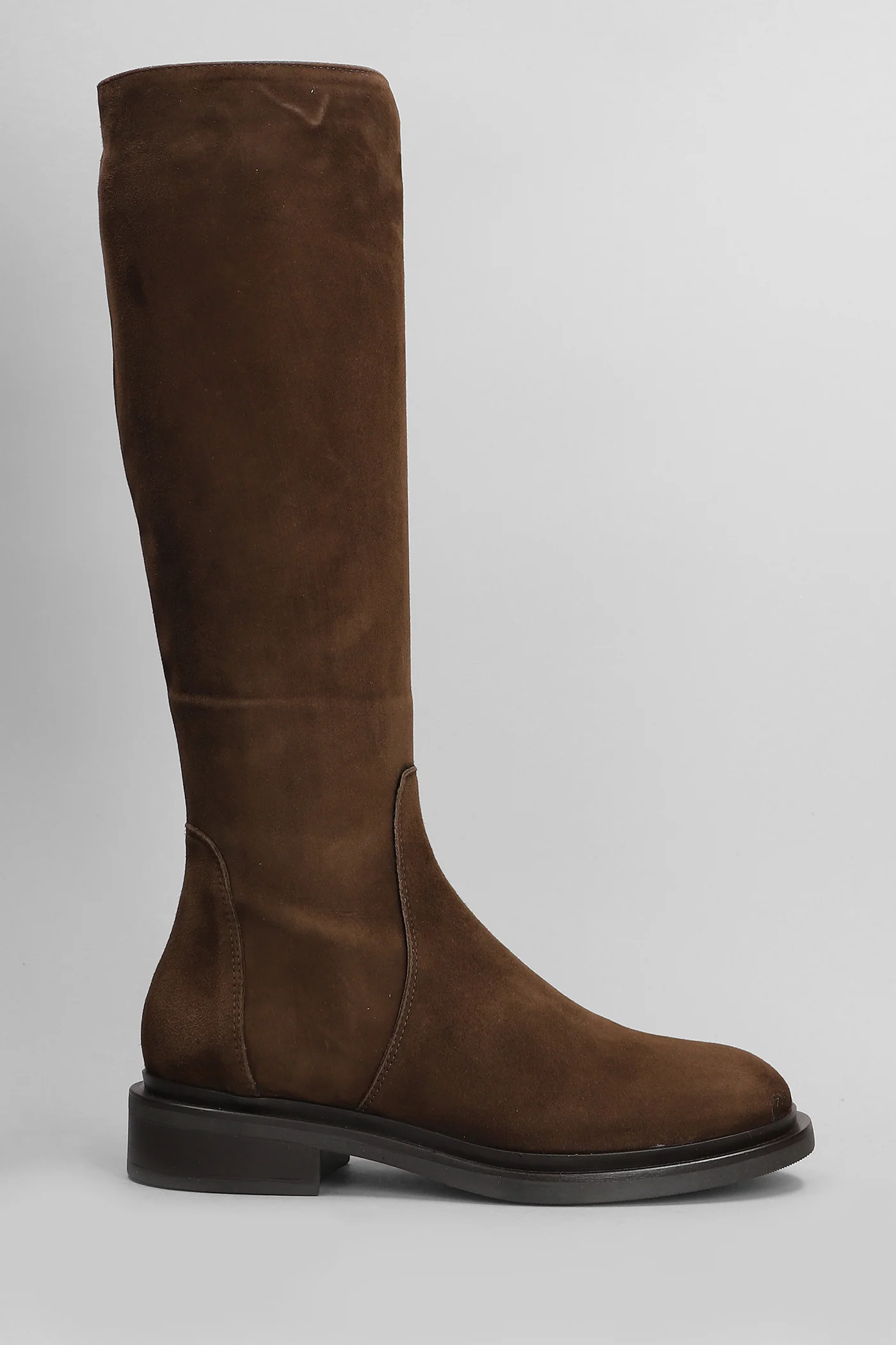 low heels boots in dark brown suede