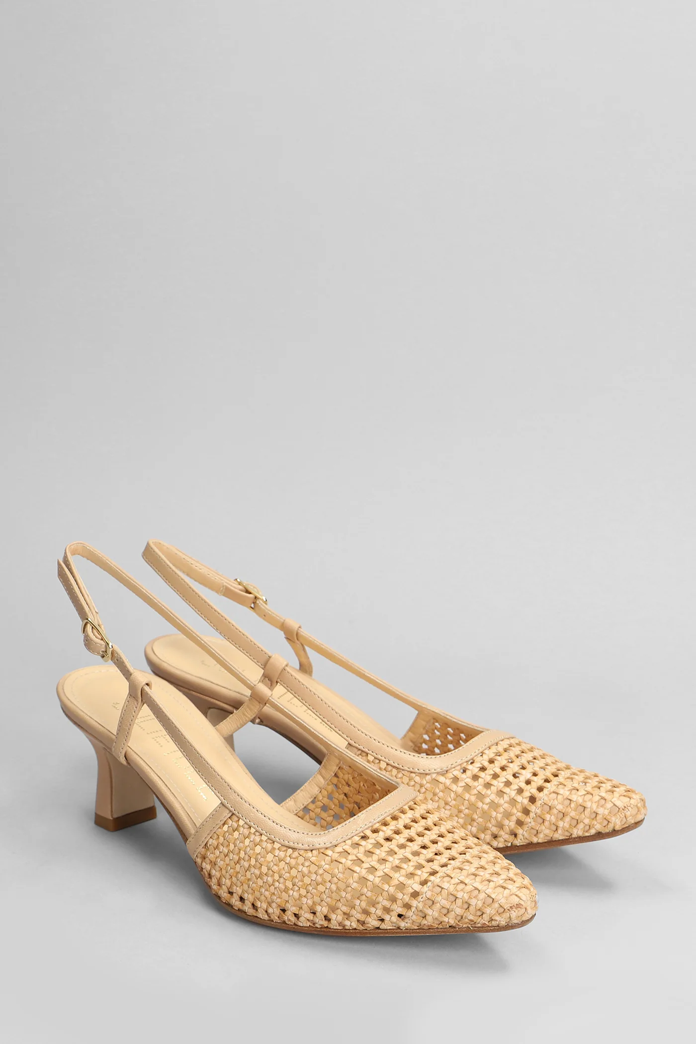 Pumps in leather color leather - Image 2