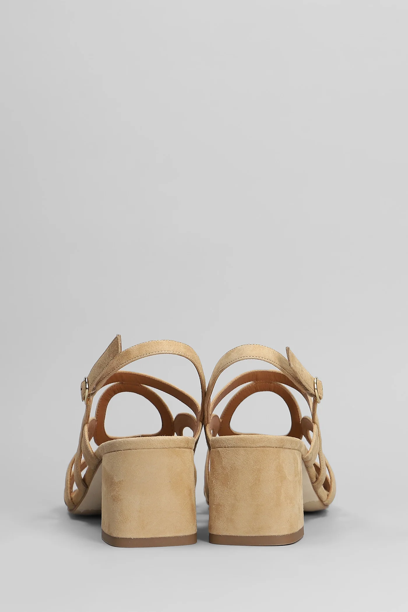 Sandals in beige suede - Image 4