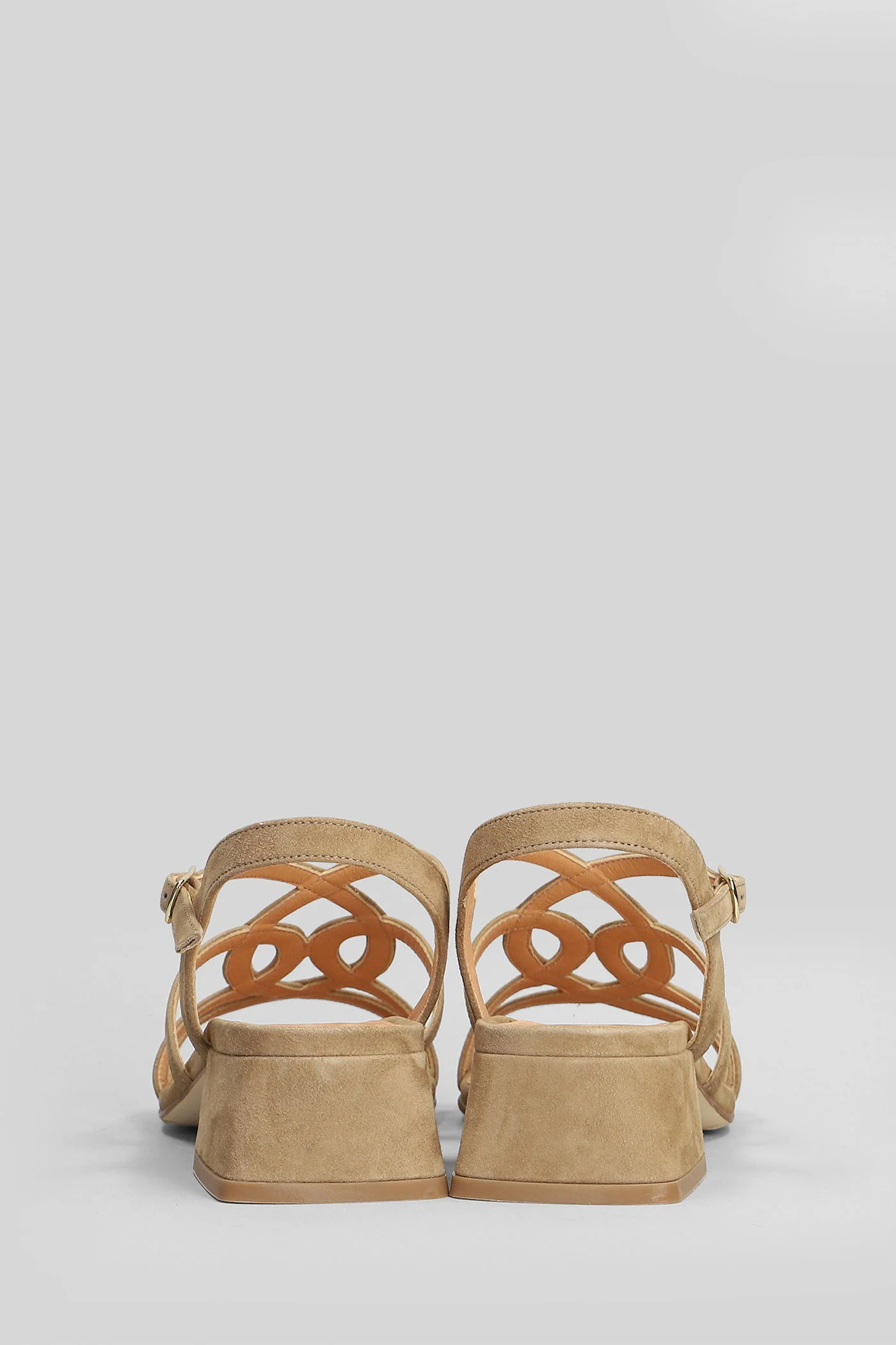 Sandals in beige suede - Image 4