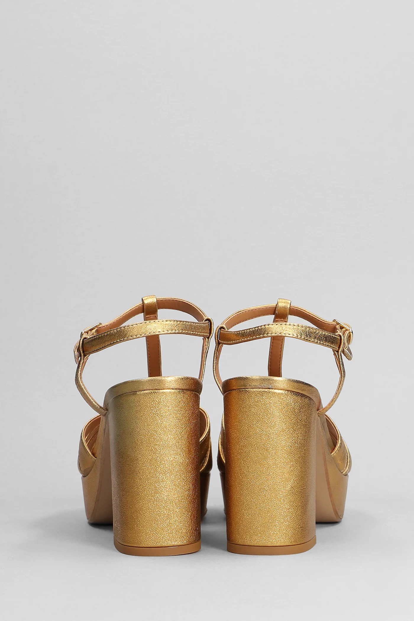Sandals in bronze leather - Image 4