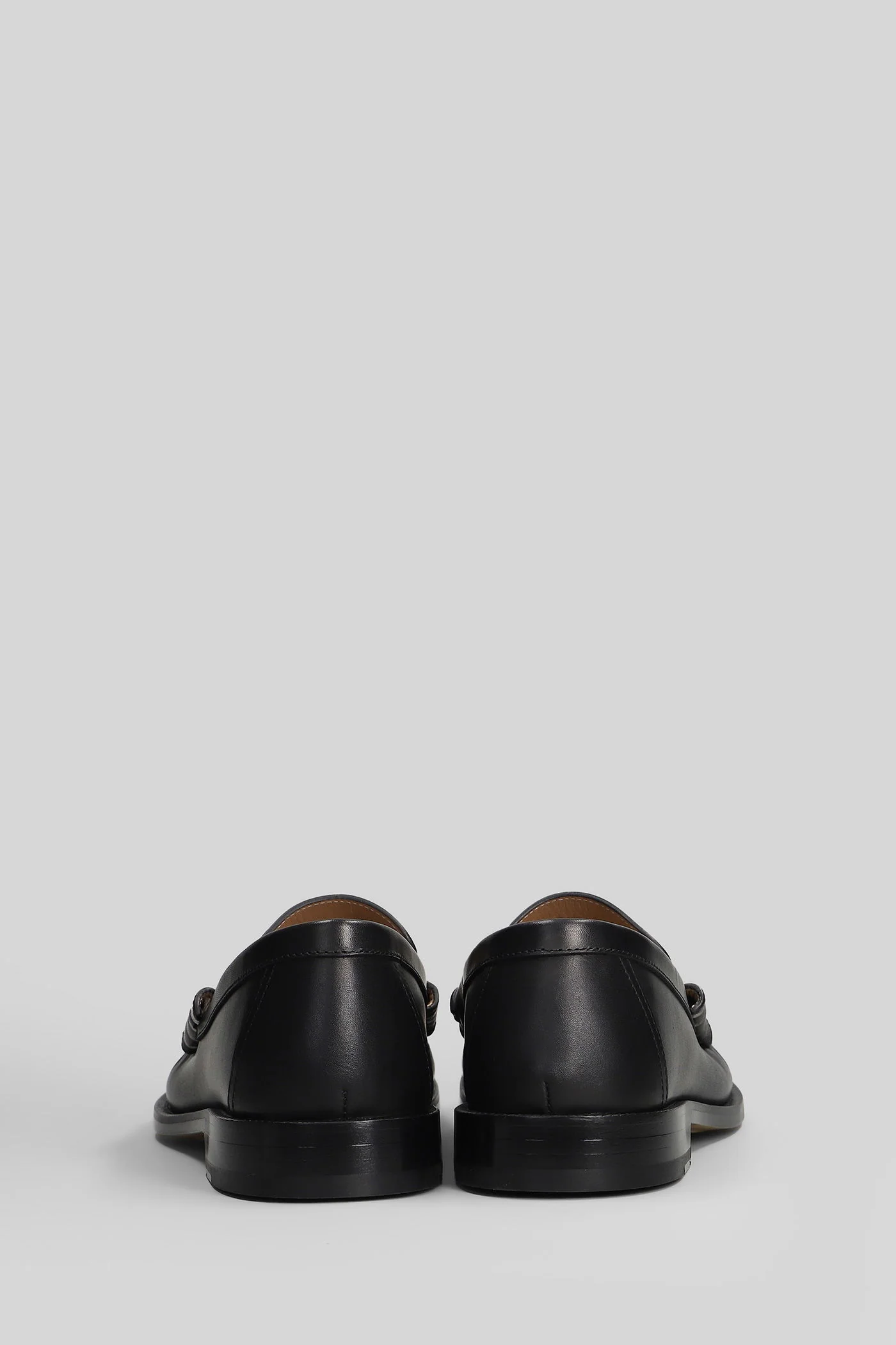 Loafers in black leather - Image 4