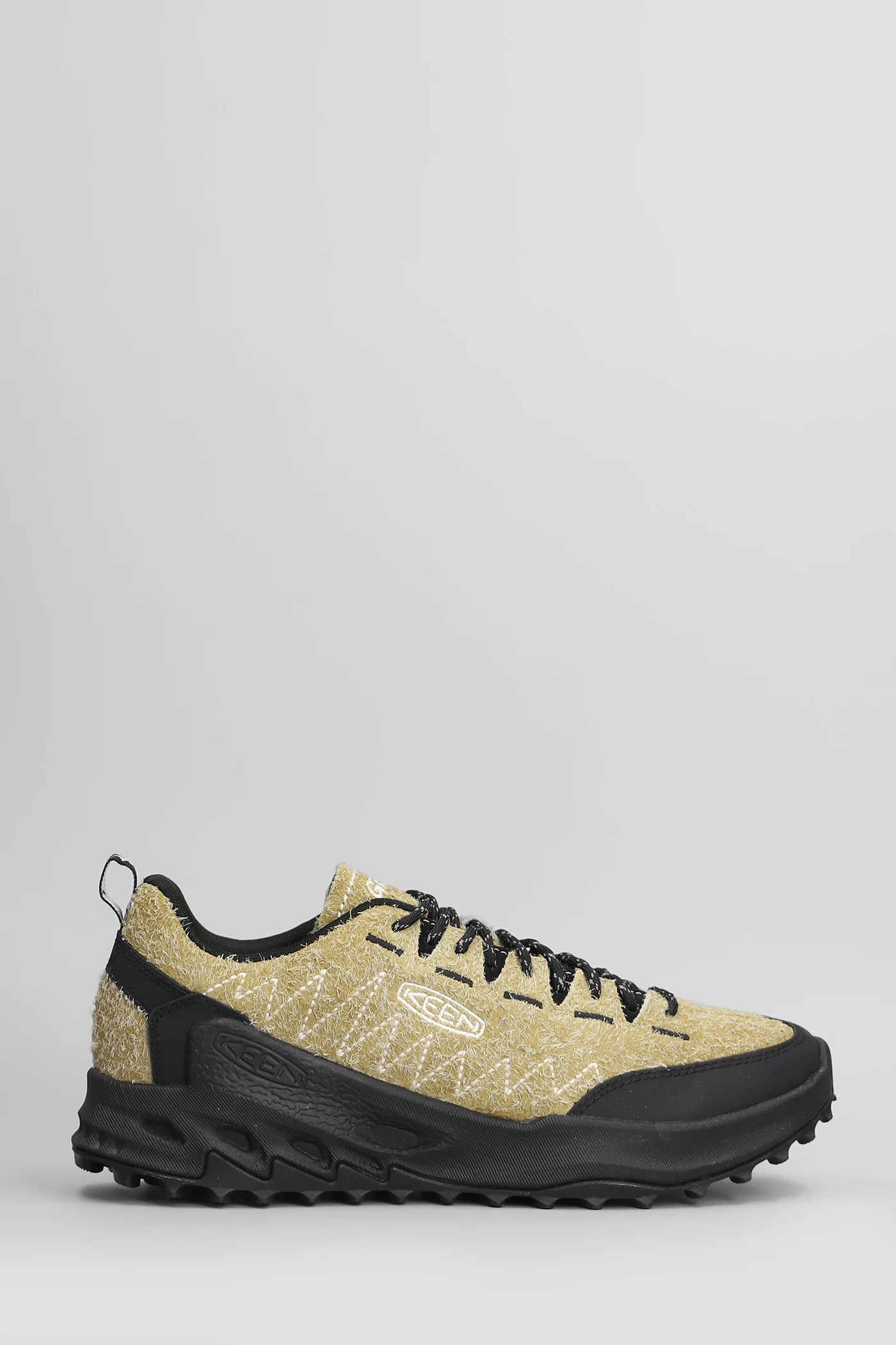 Jasper Zionic Sneakers in beige suede