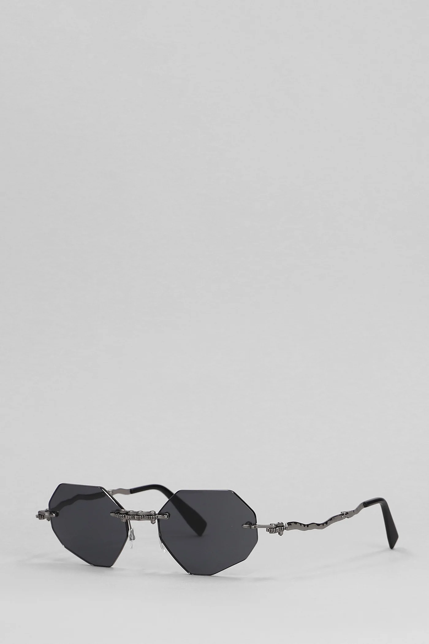 H44 Sunglasses in black metal alloy - Image 2
