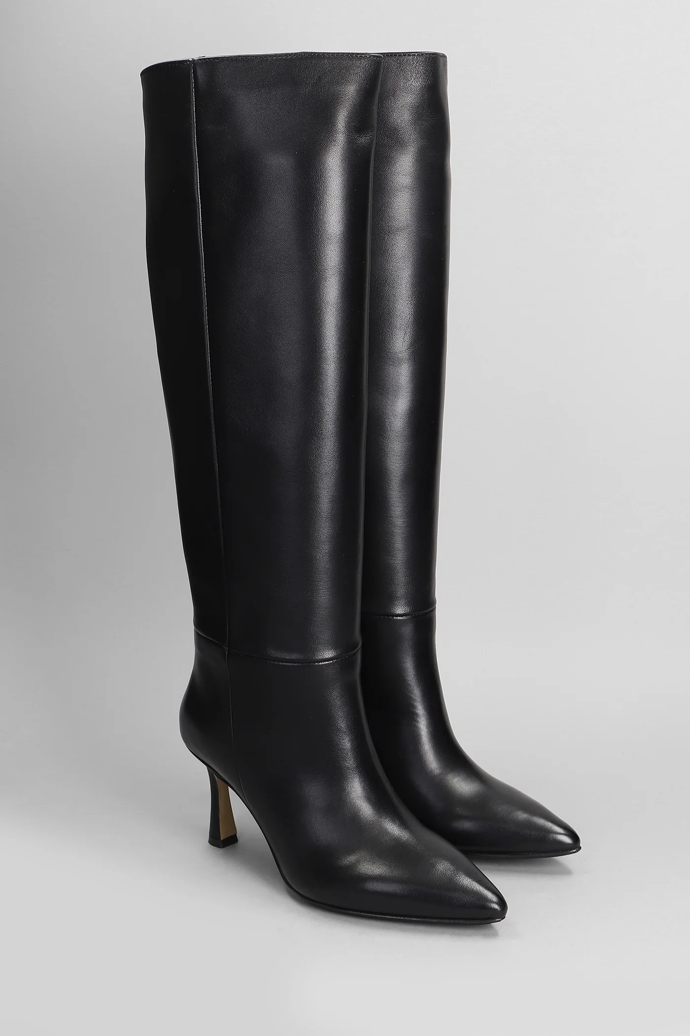 High heels boots in black leather - Image 2