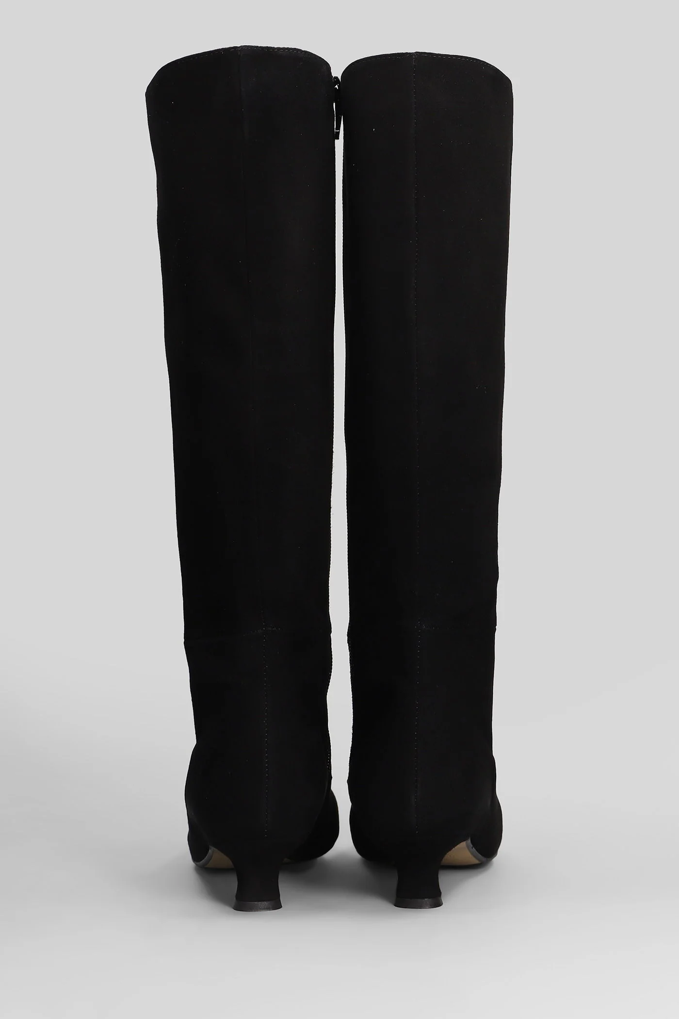 low heels boots in black suede - Image 4