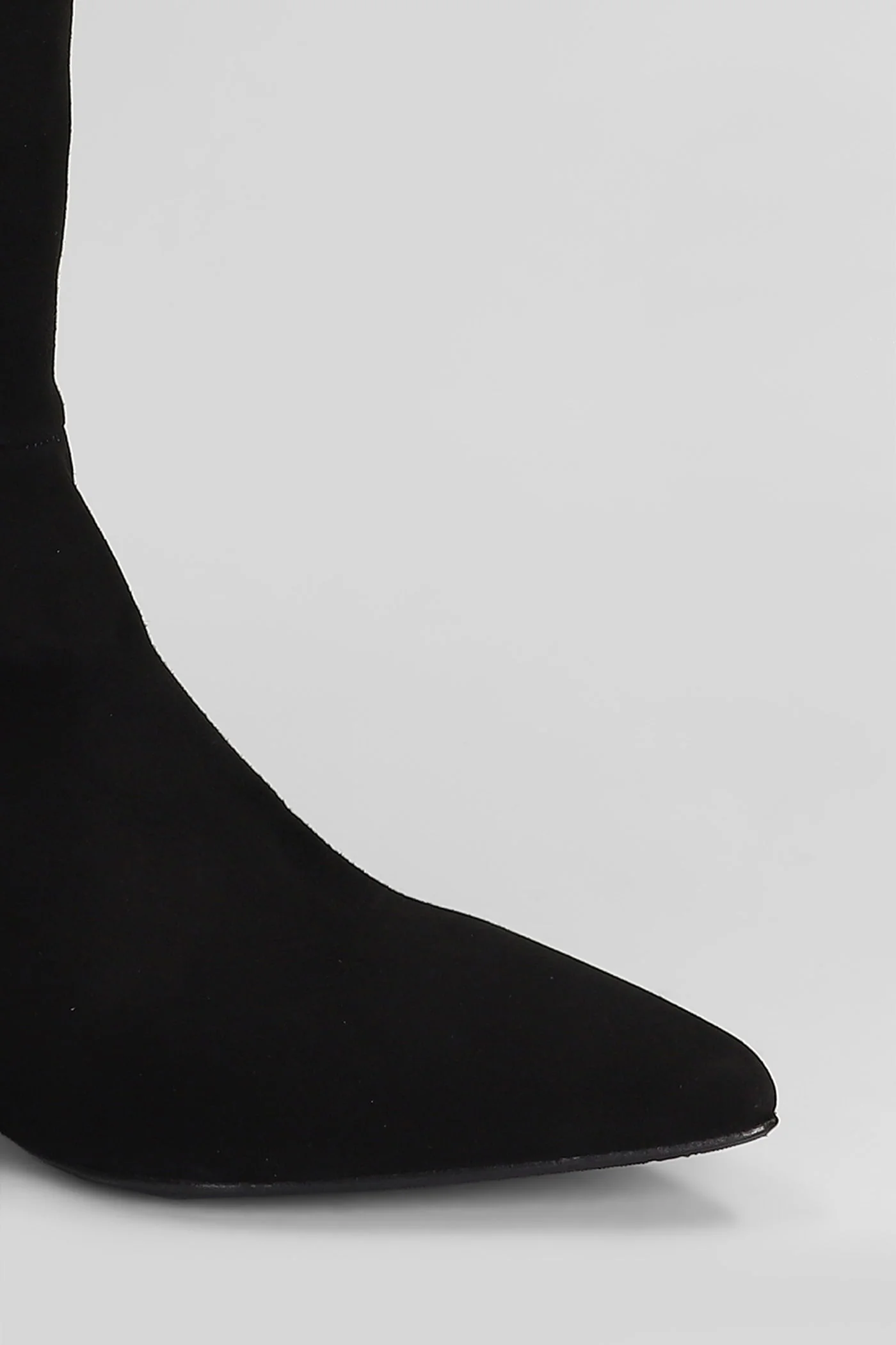 low heels boots in black suede - Image 5