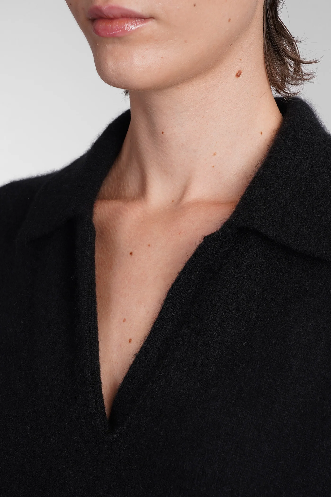 Polo in black cashmere - Image 5
