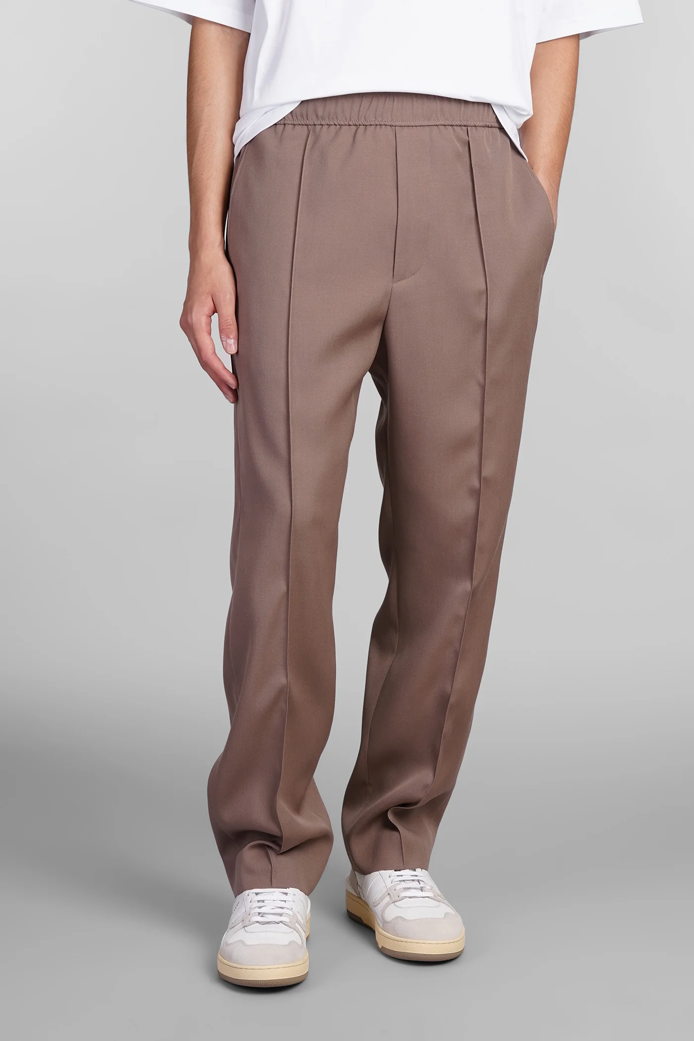 Pants in brown wool
