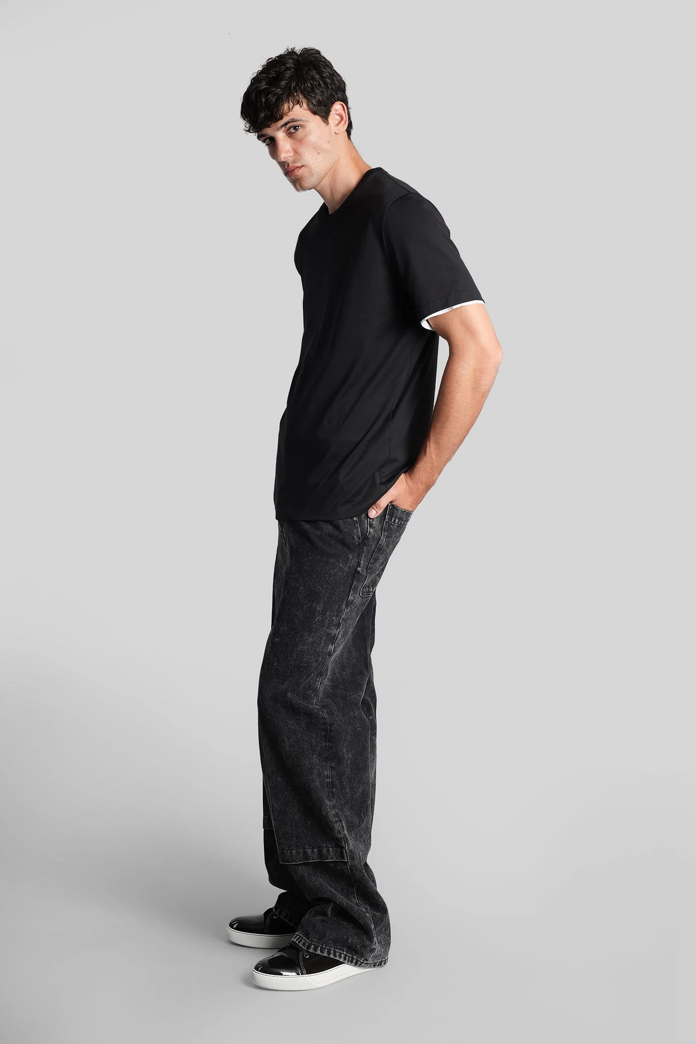 T-Shirt in black cotton - Image 2
