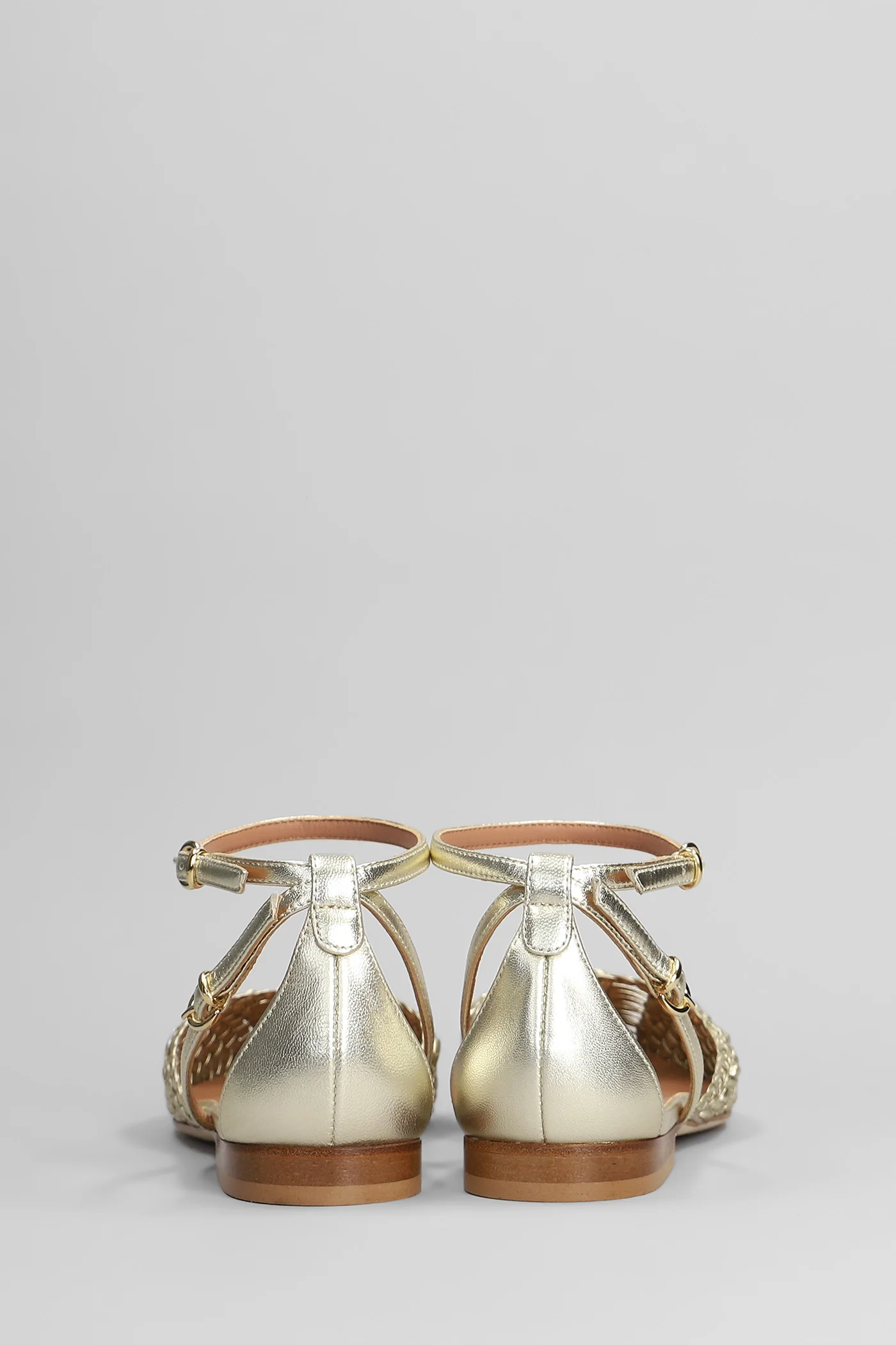 Ballet flats in platinum leather - Image 4