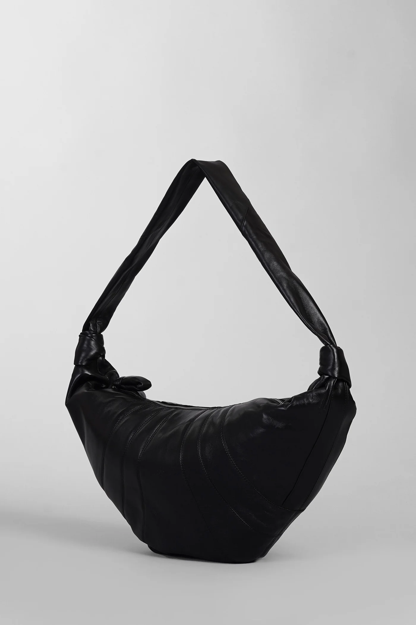 Large croissant Shoulder bag in black leather - Image 2