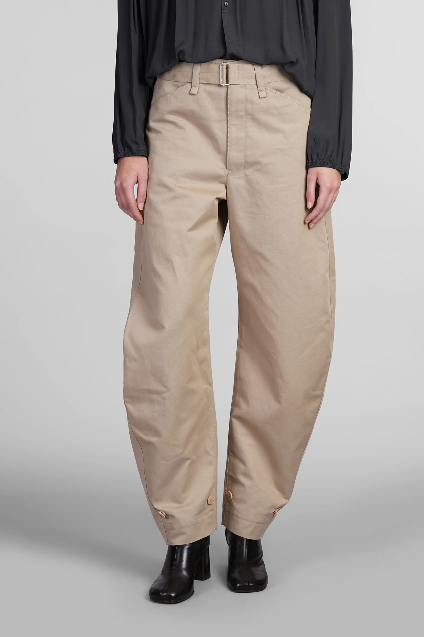 Pants in beige cotton