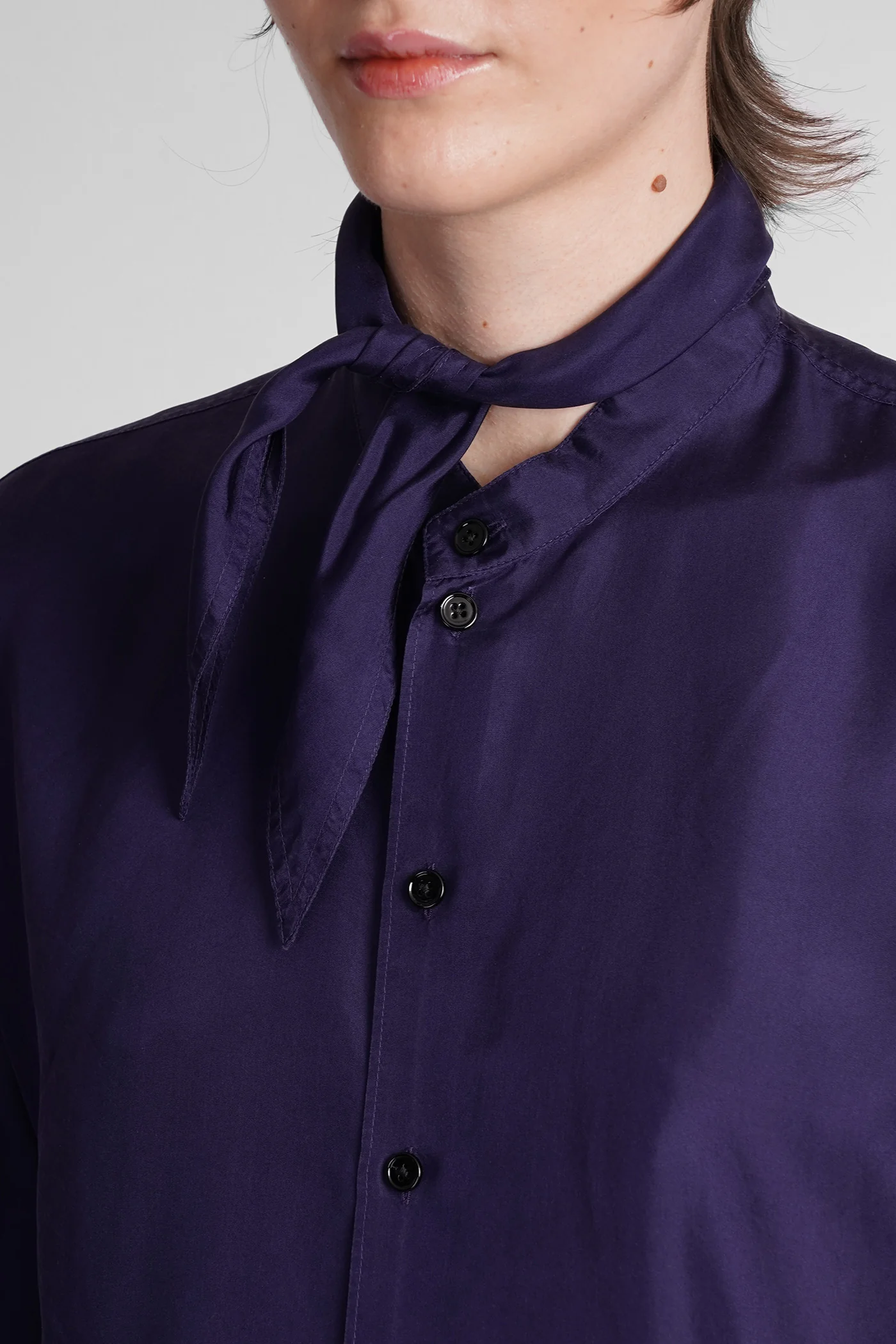 Shirt in Viola silk - Image 5