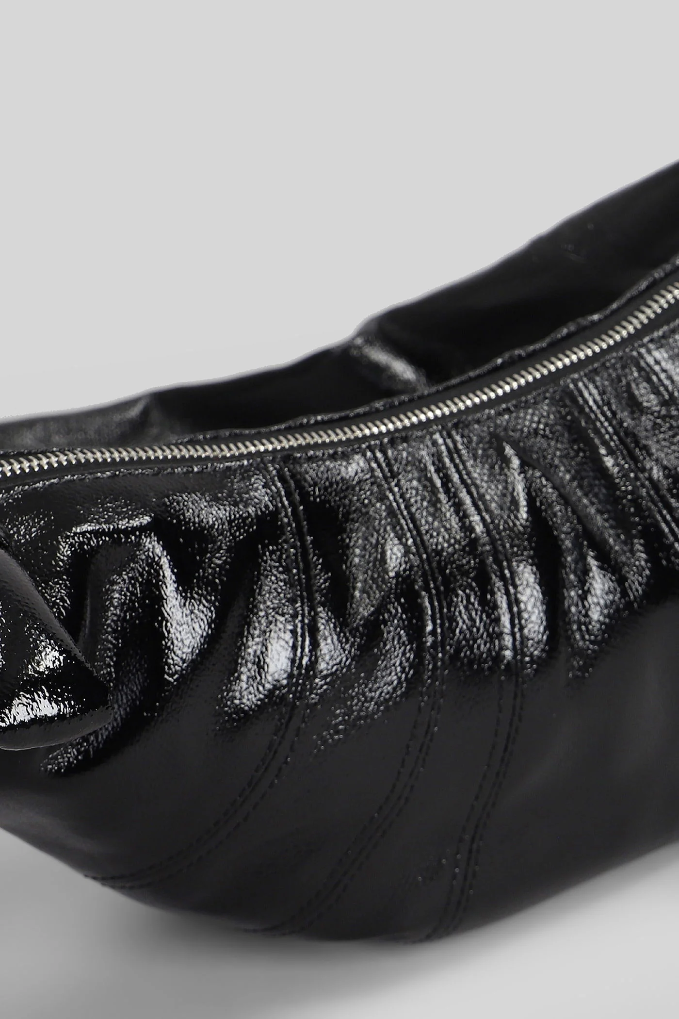 Small croissant Shoulder bag in black cotton - Image 12