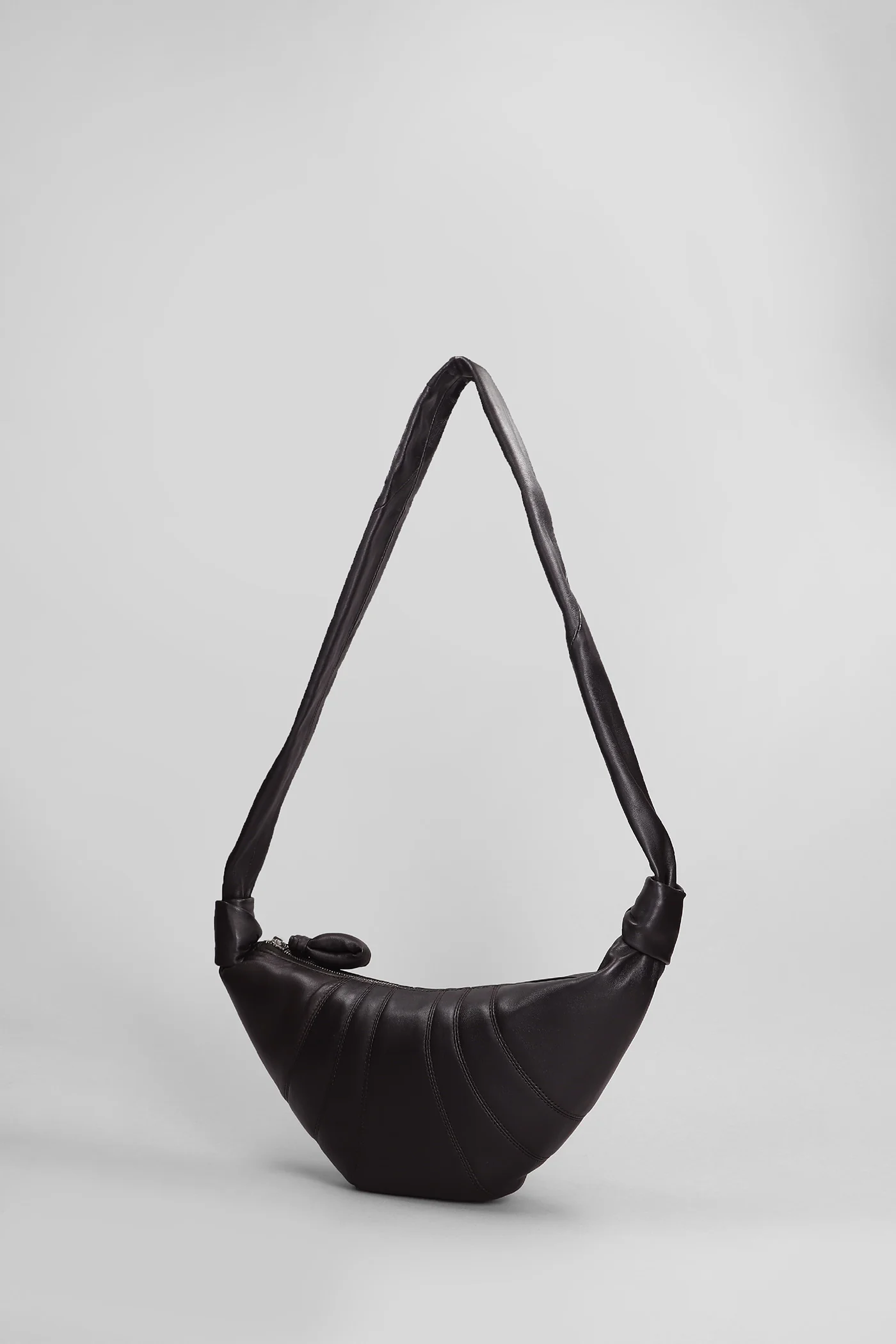 Small croissant Shoulder bag in brown leather - Image 2