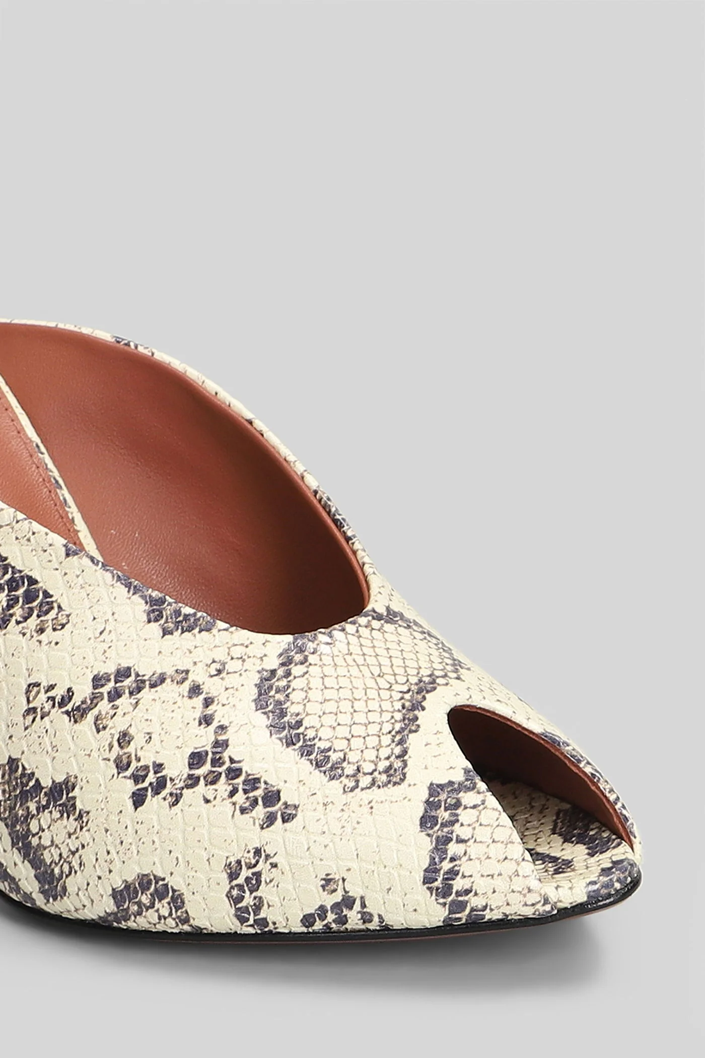 Gabriette Mule 100 Slipper-Mule in beige leather - Image 5