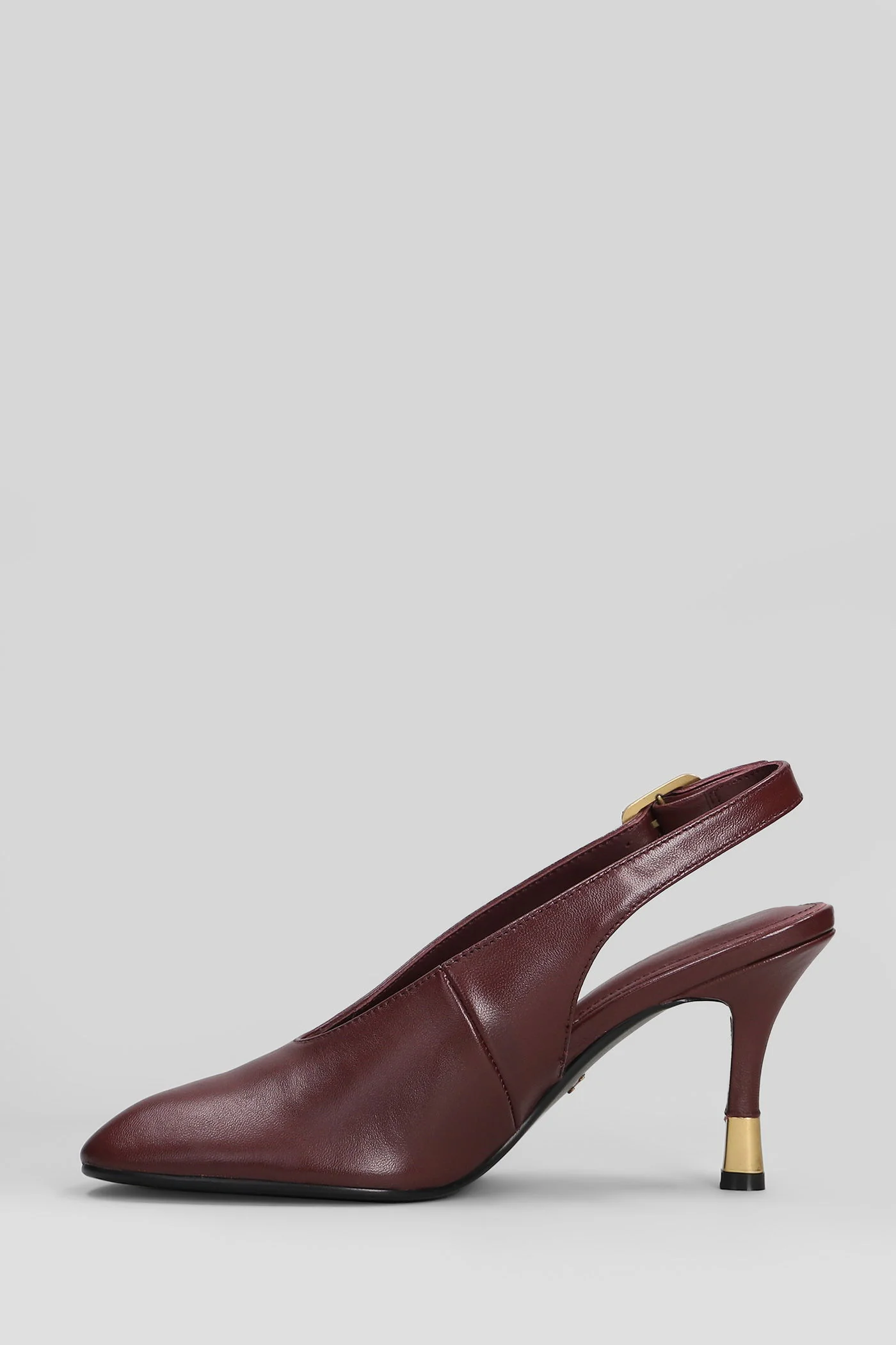 Pumps in bordeaux leather - Image 3