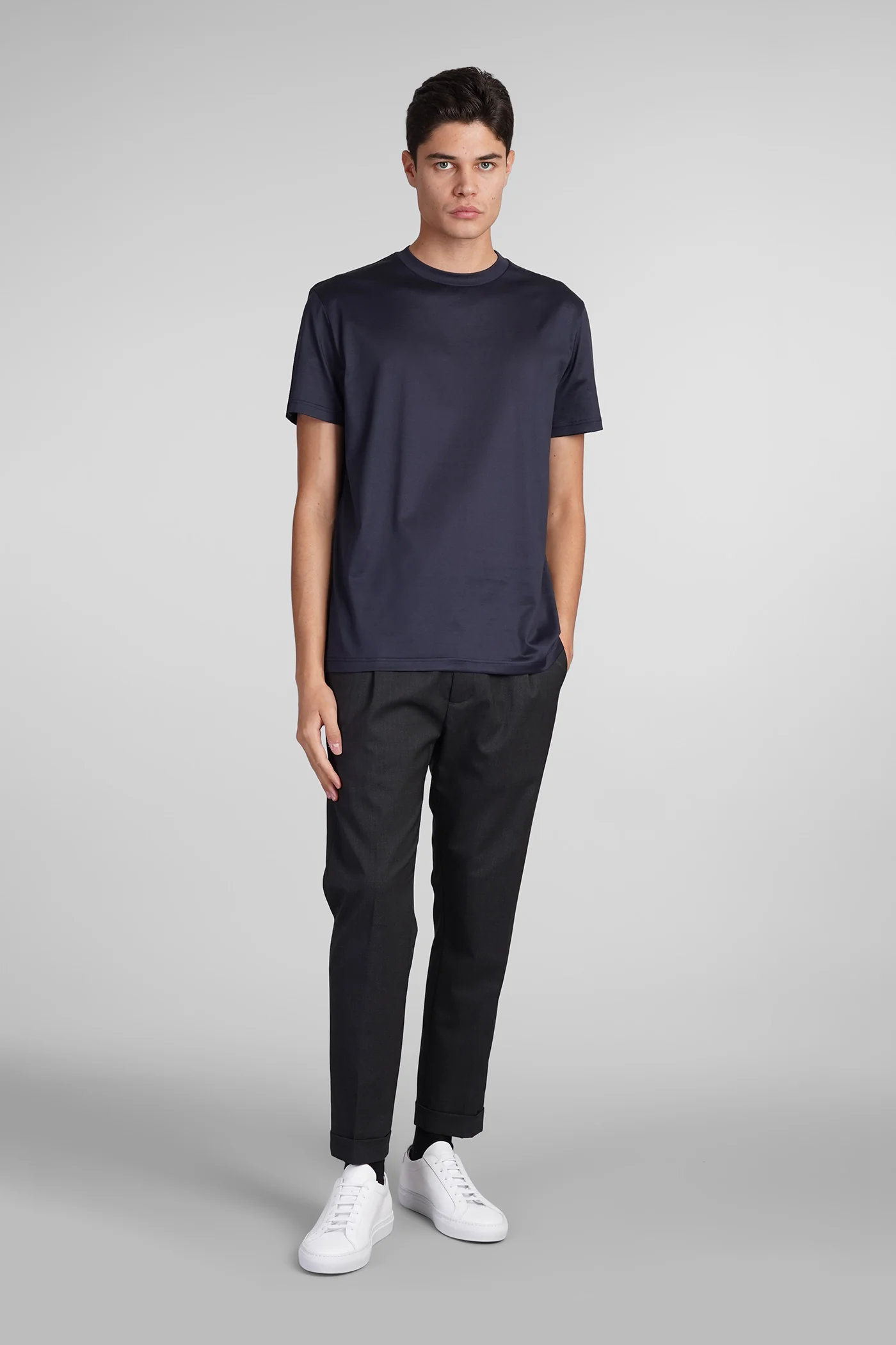 B213 basic T-Shirt in blue cotton - Image 2