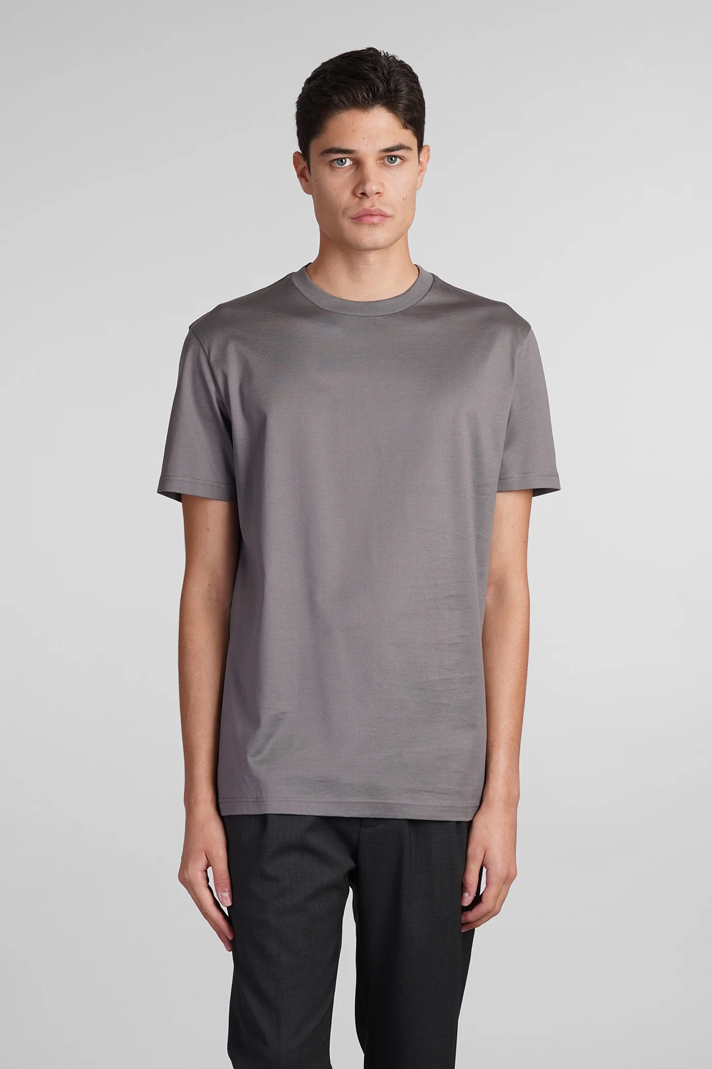 B213 basic T-Shirt in grey cotton - Image 6