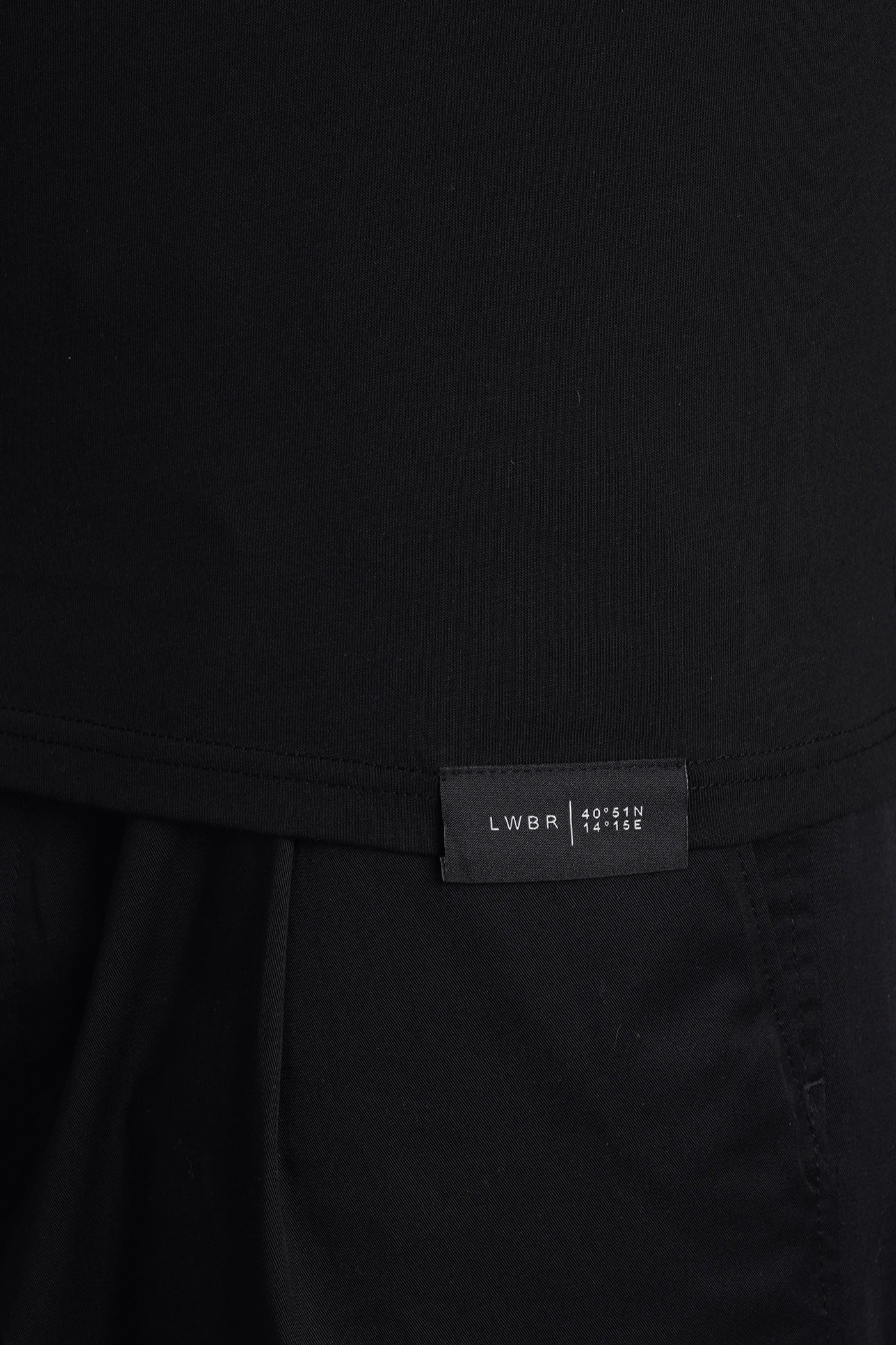 B229 T-Shirt in black cotton - Image 5