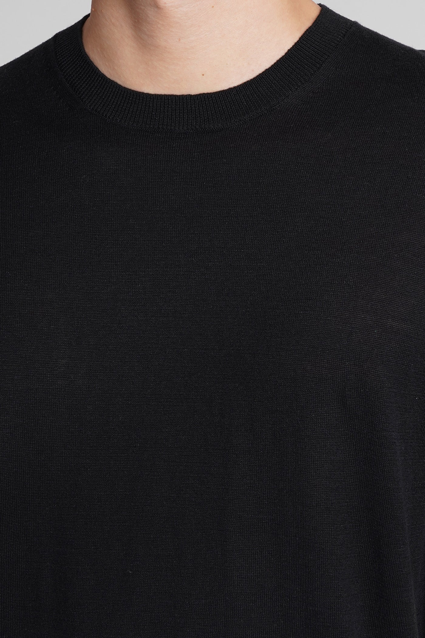 K123 Knitwear in black Silk and Linen - Image 5