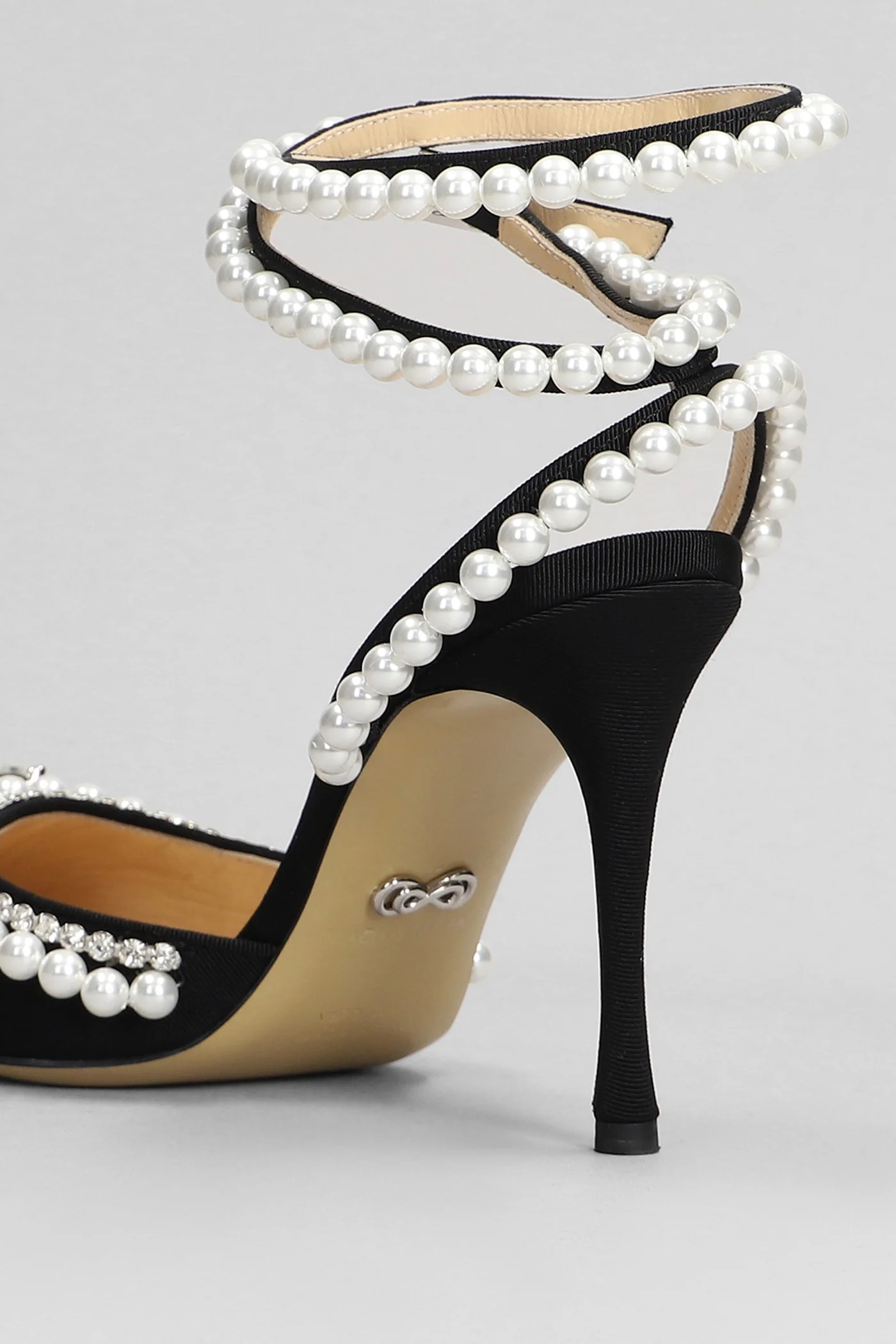 Pumps in black fabric - Image 15