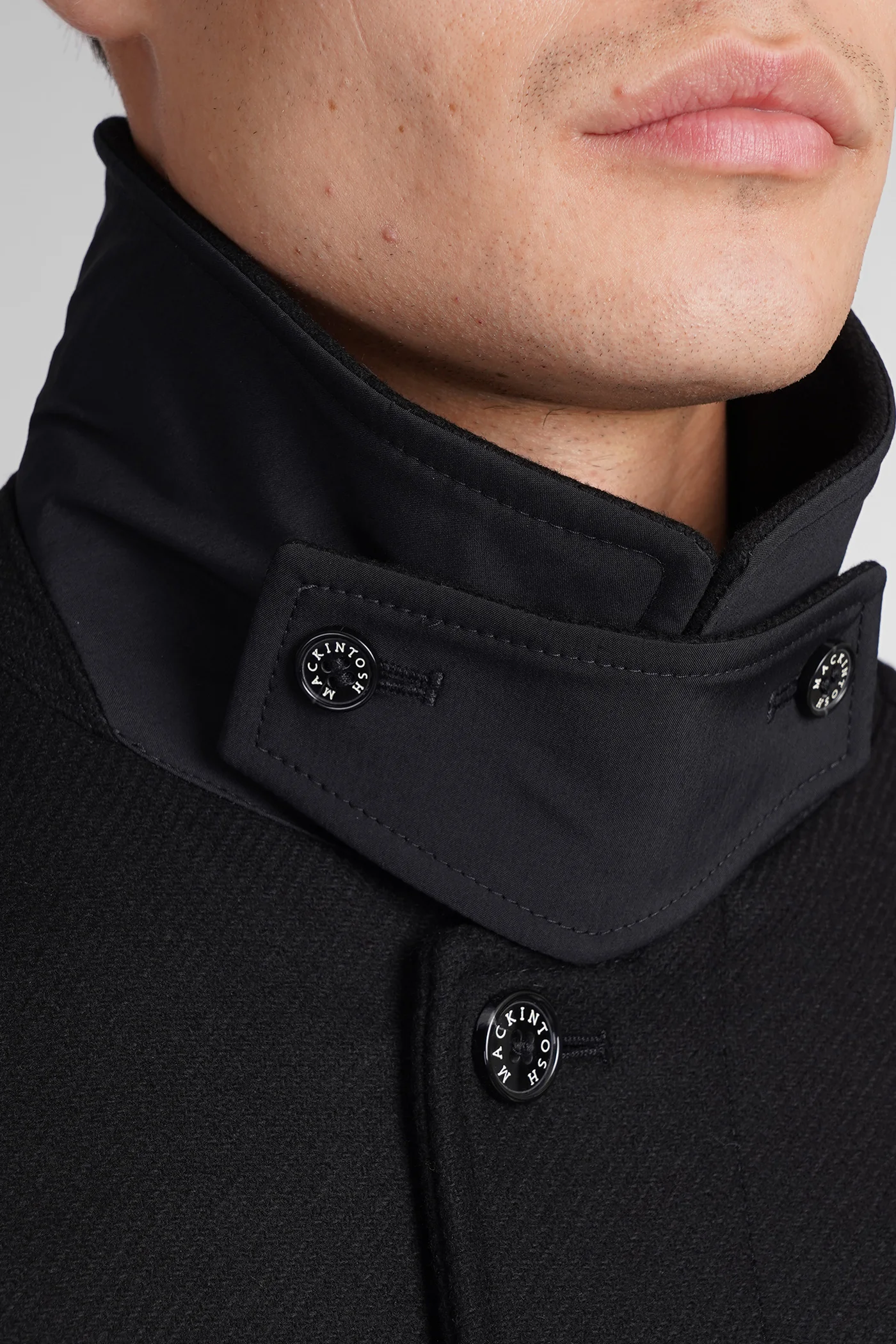 Wool borness Coat in black wool - Image 5