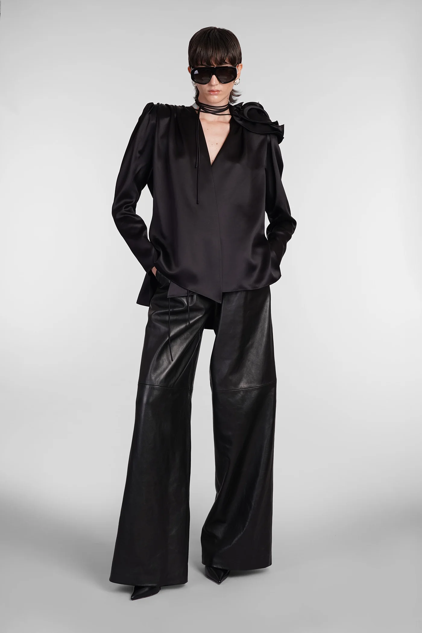 Pants in black leather - Image 2
