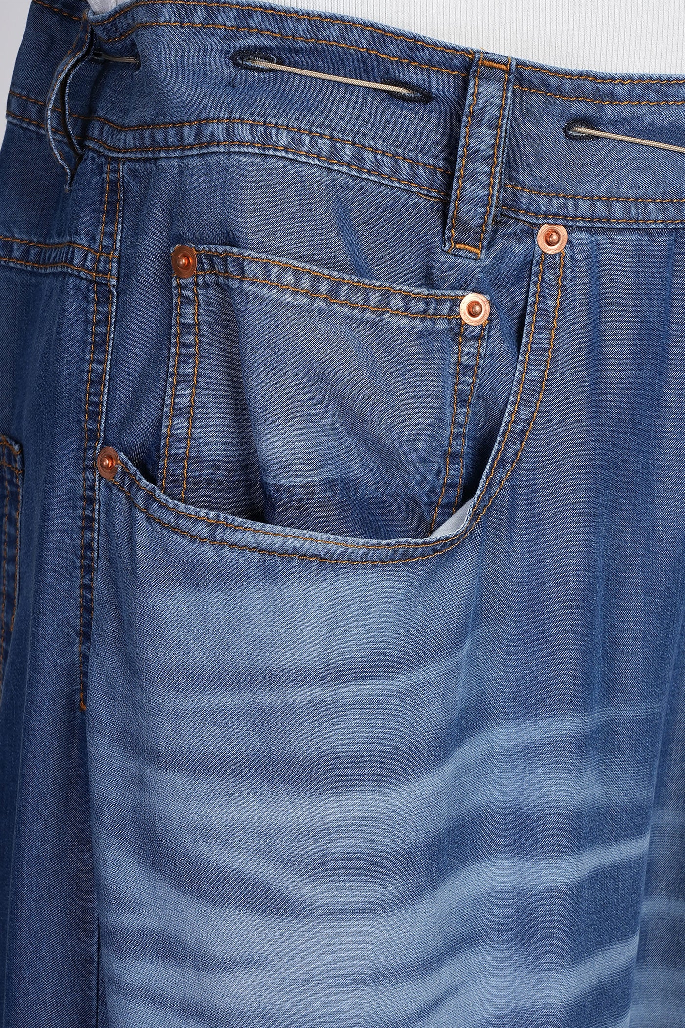 Jeans in blue denim - Image 5