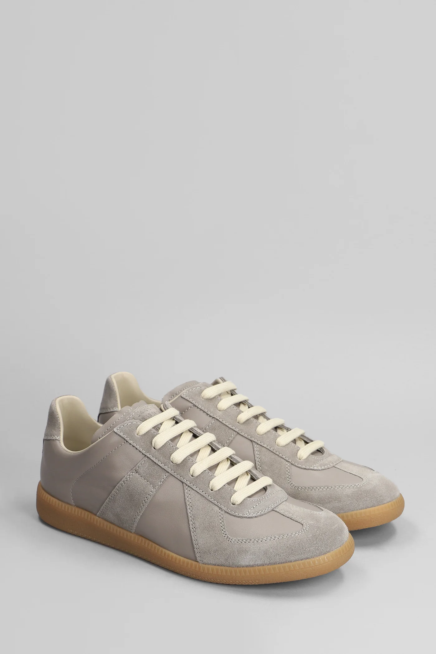 Replica Sneakers in grey suede and leather - Image 2