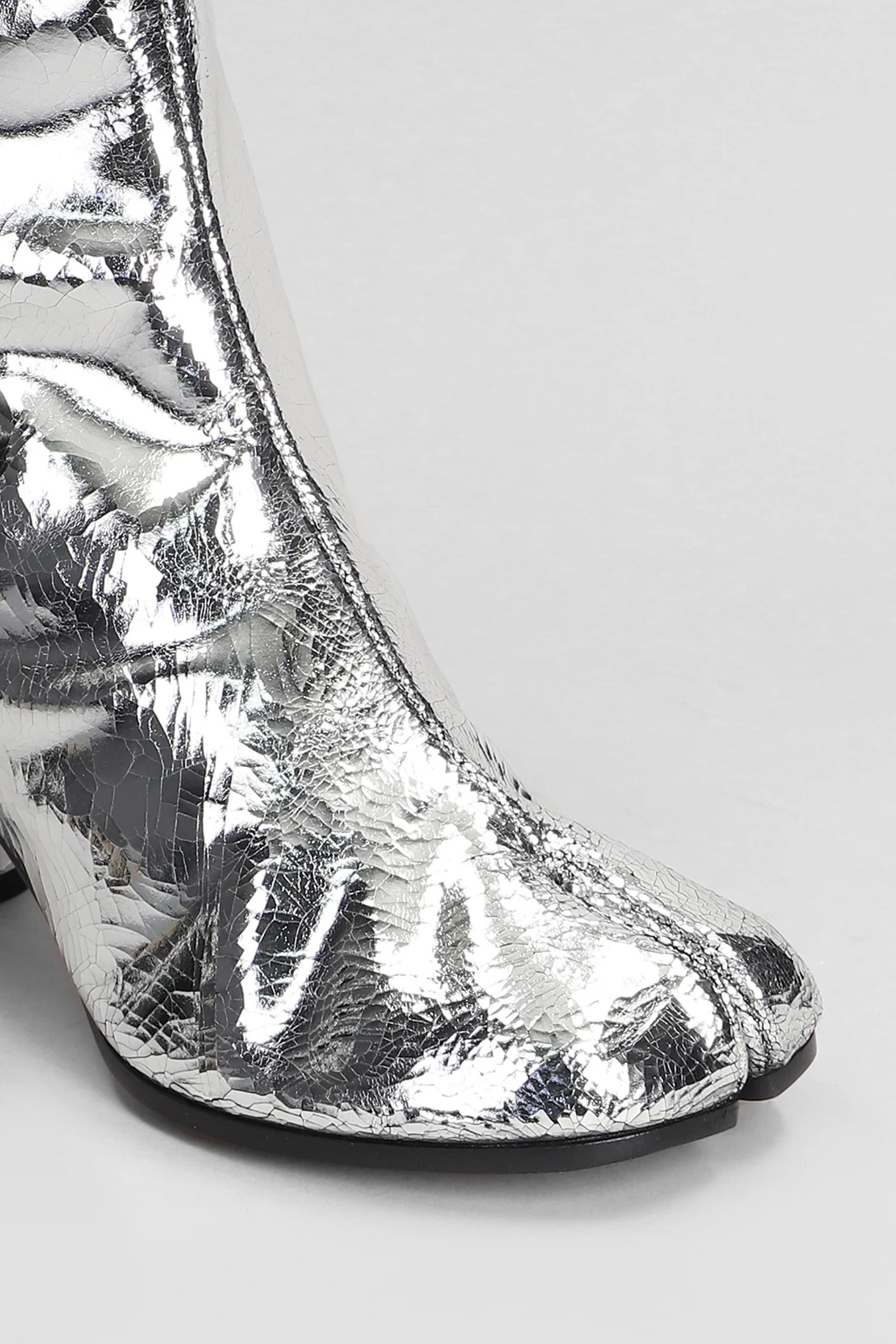 Tabi Ankle boots in silver leather - Image 5
